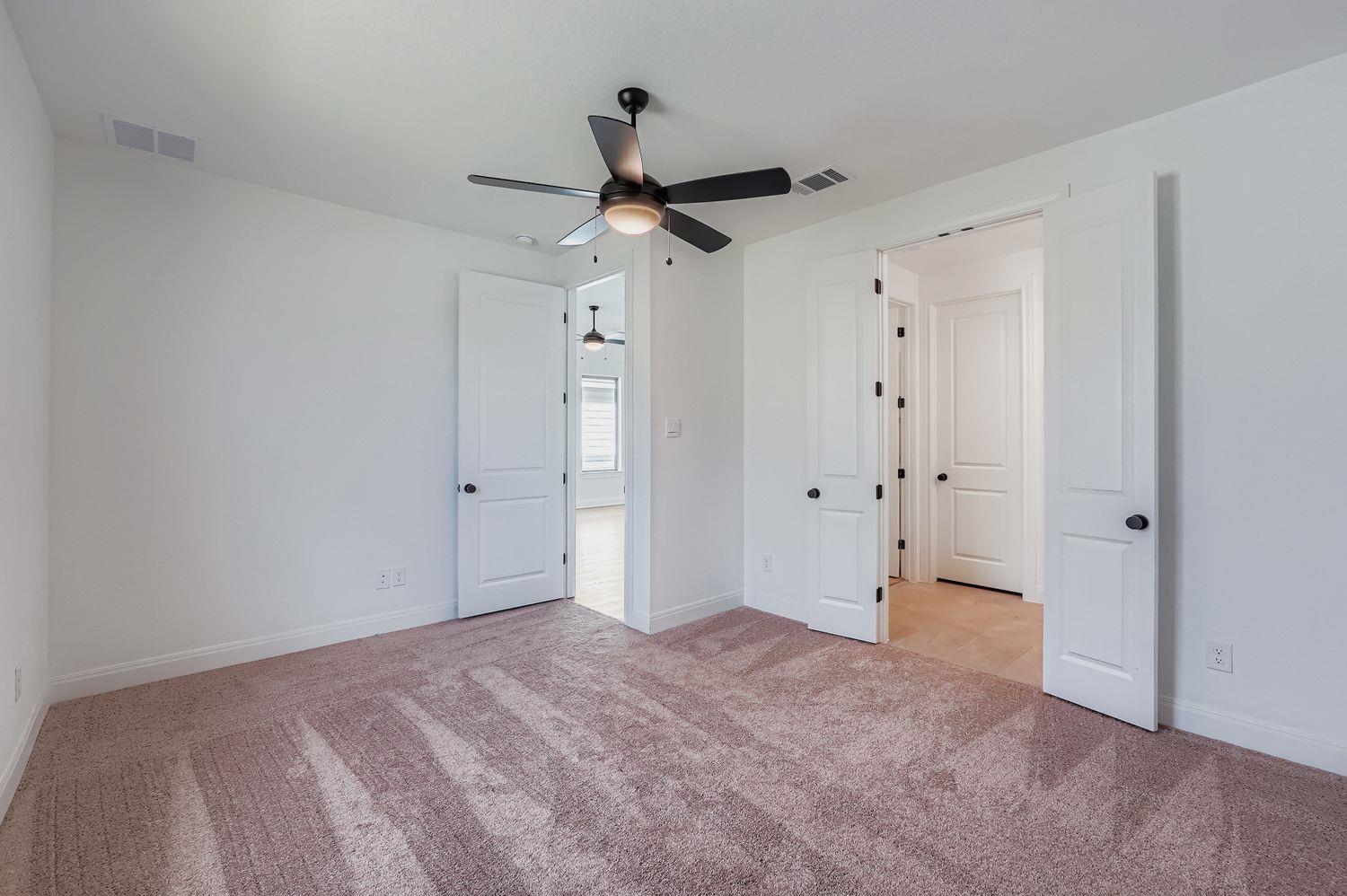 337 Orleanian Dr, Buda, TX 78610