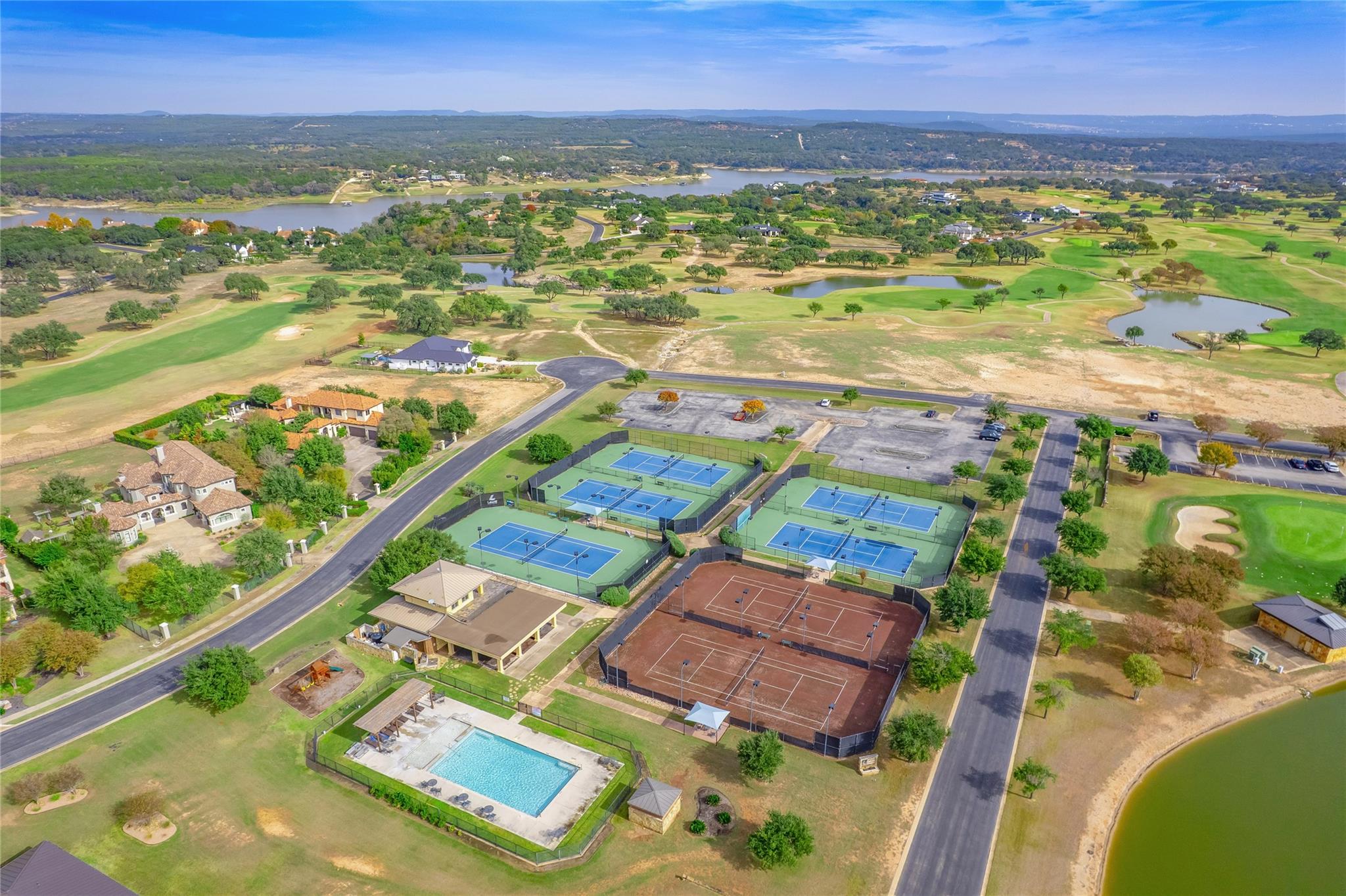 1416 Kahala Sunset Dr, Spicewood, TX 78669