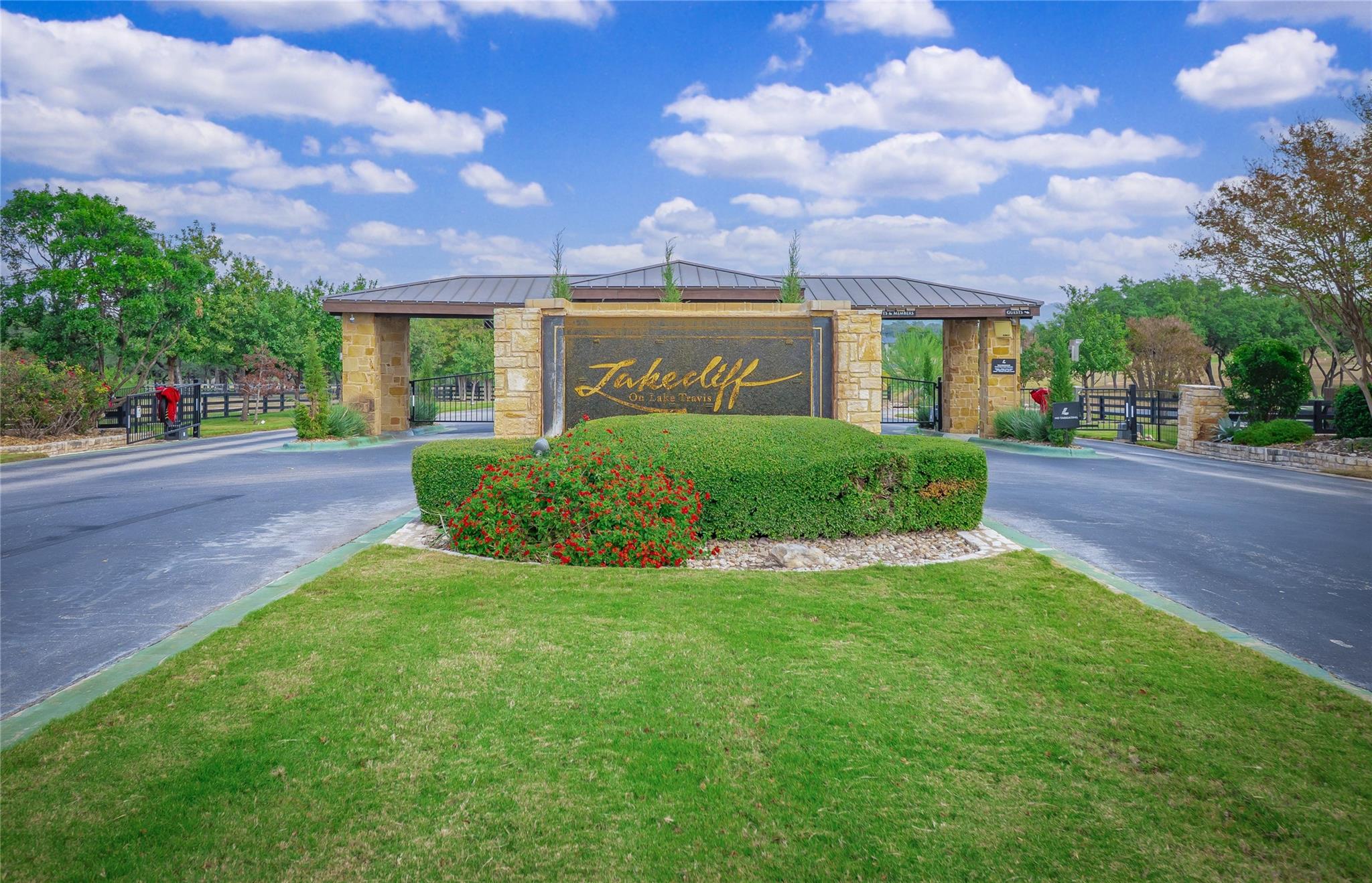 1416 Kahala Sunset Dr, Spicewood, TX 78669
