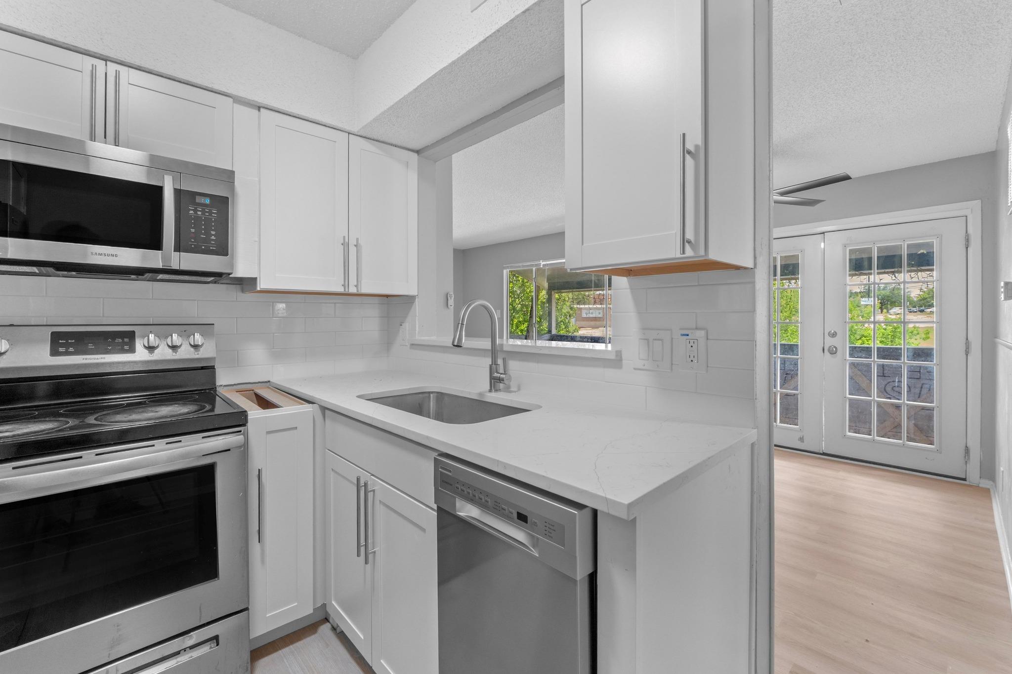 8903 Parkfield Dr Dr # 203, Austin, TX 78758