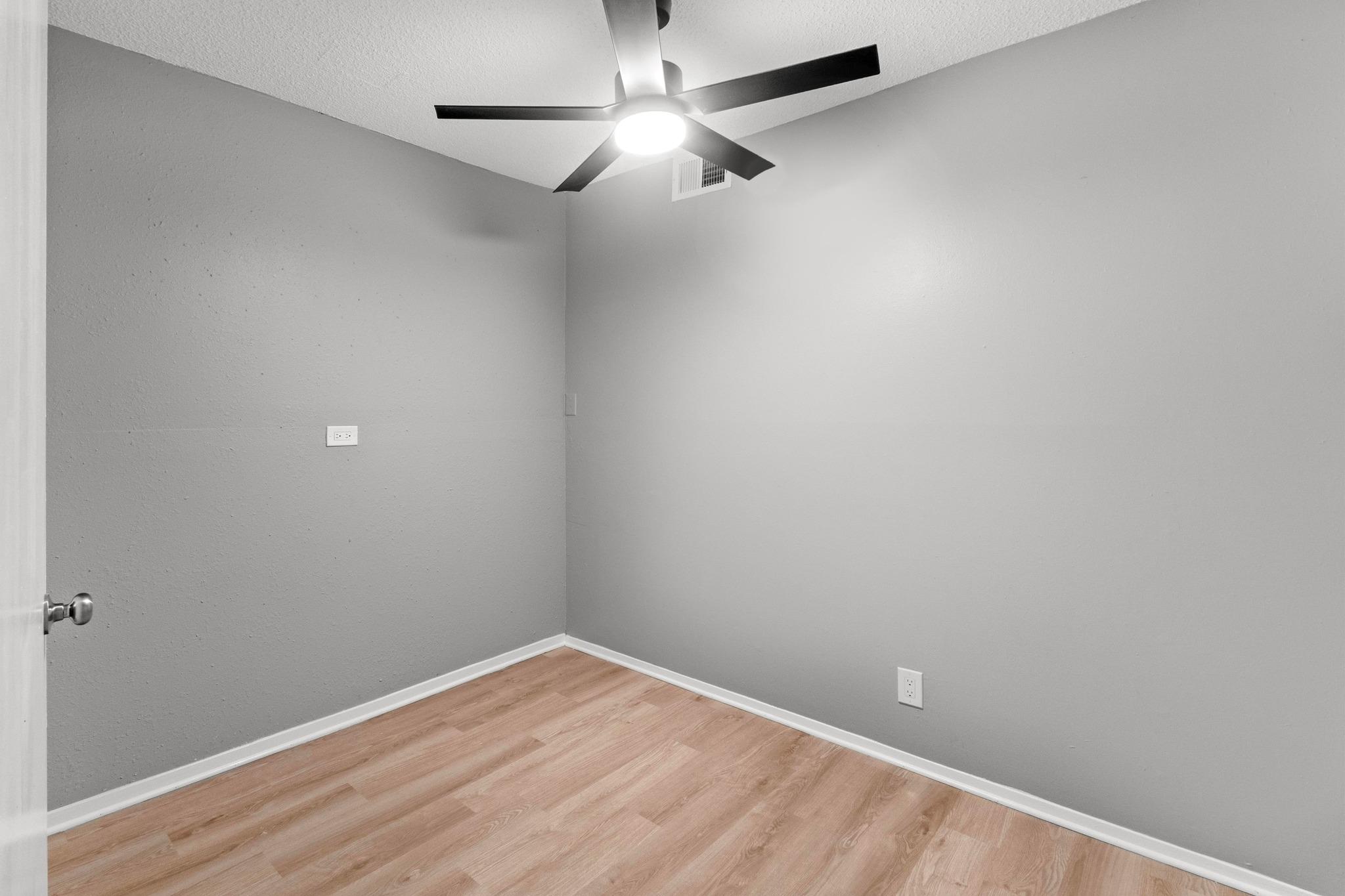 8903 Parkfield Dr Dr # 203, Austin, TX 78758