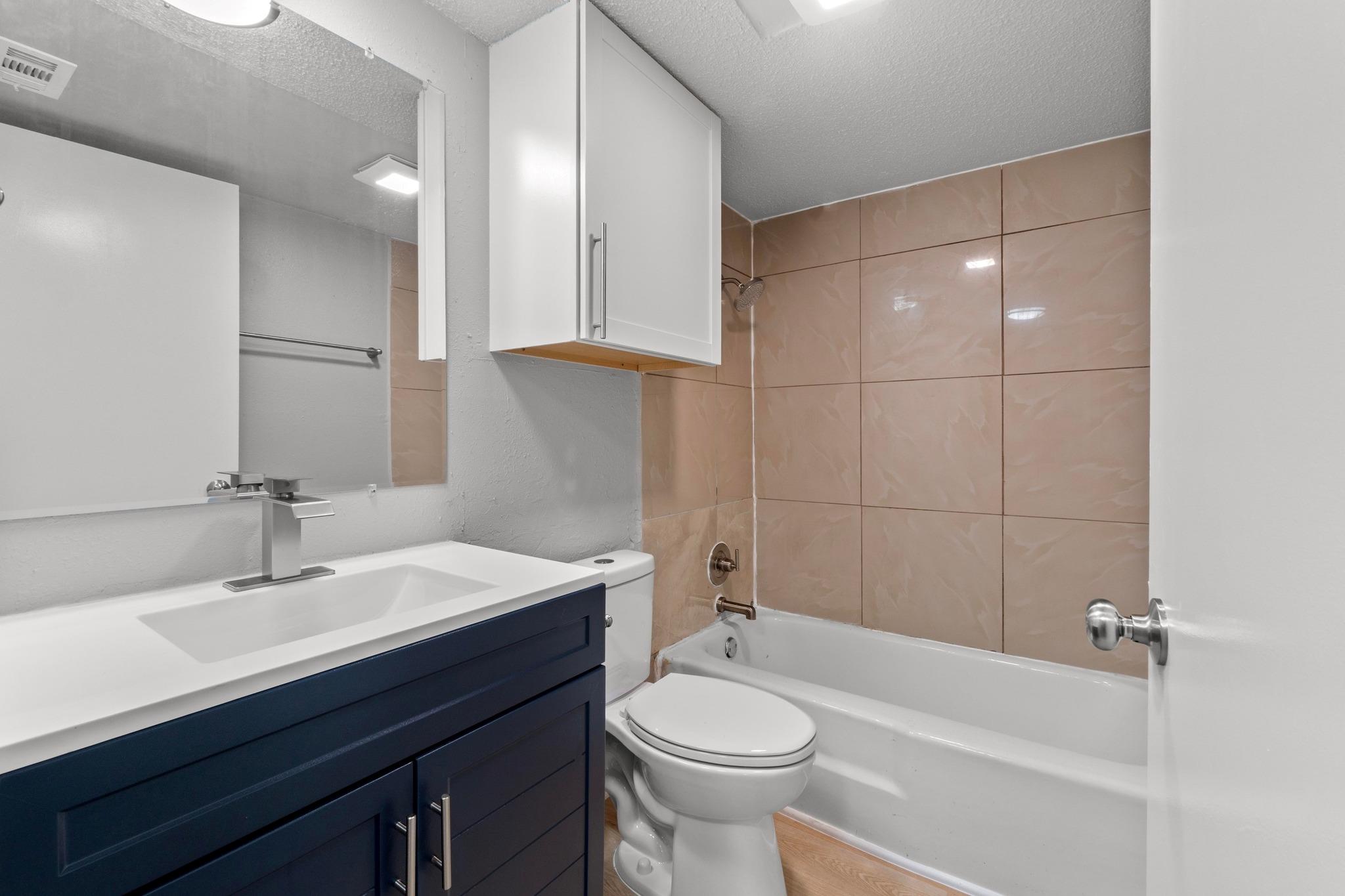 8903 Parkfield Dr Dr # 203, Austin, TX 78758