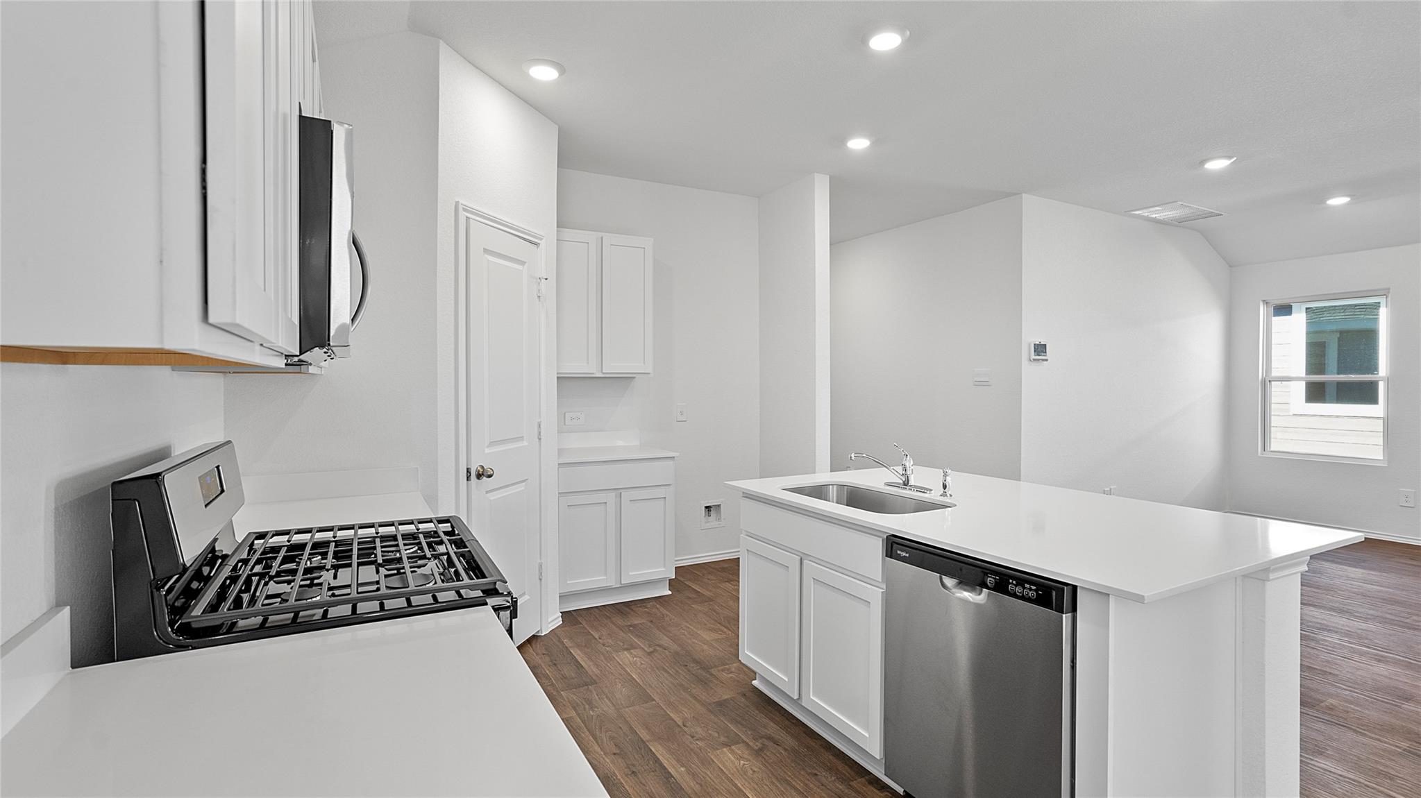 132 Celosia Loop, Uhland, TX 78640