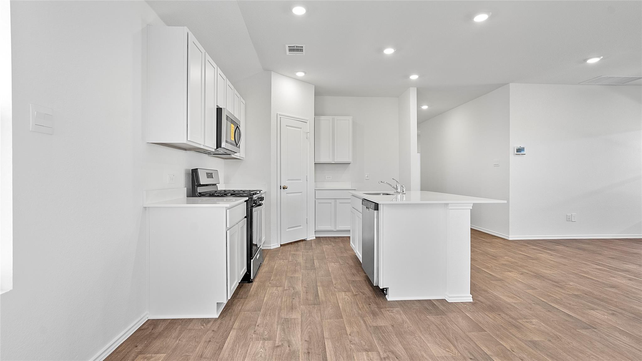 132 Celosia Loop, Uhland, TX 78640