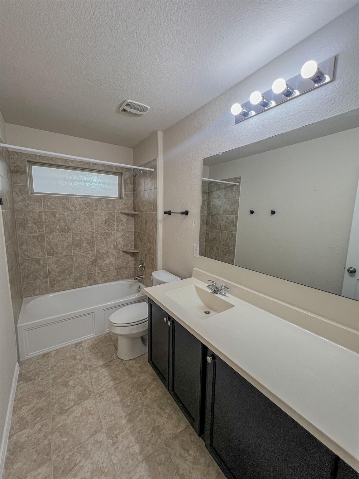 324 Druse Ln, Jarrell, TX 76537