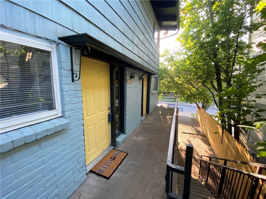 2413 Leon St # 102, Austin, TX 78705