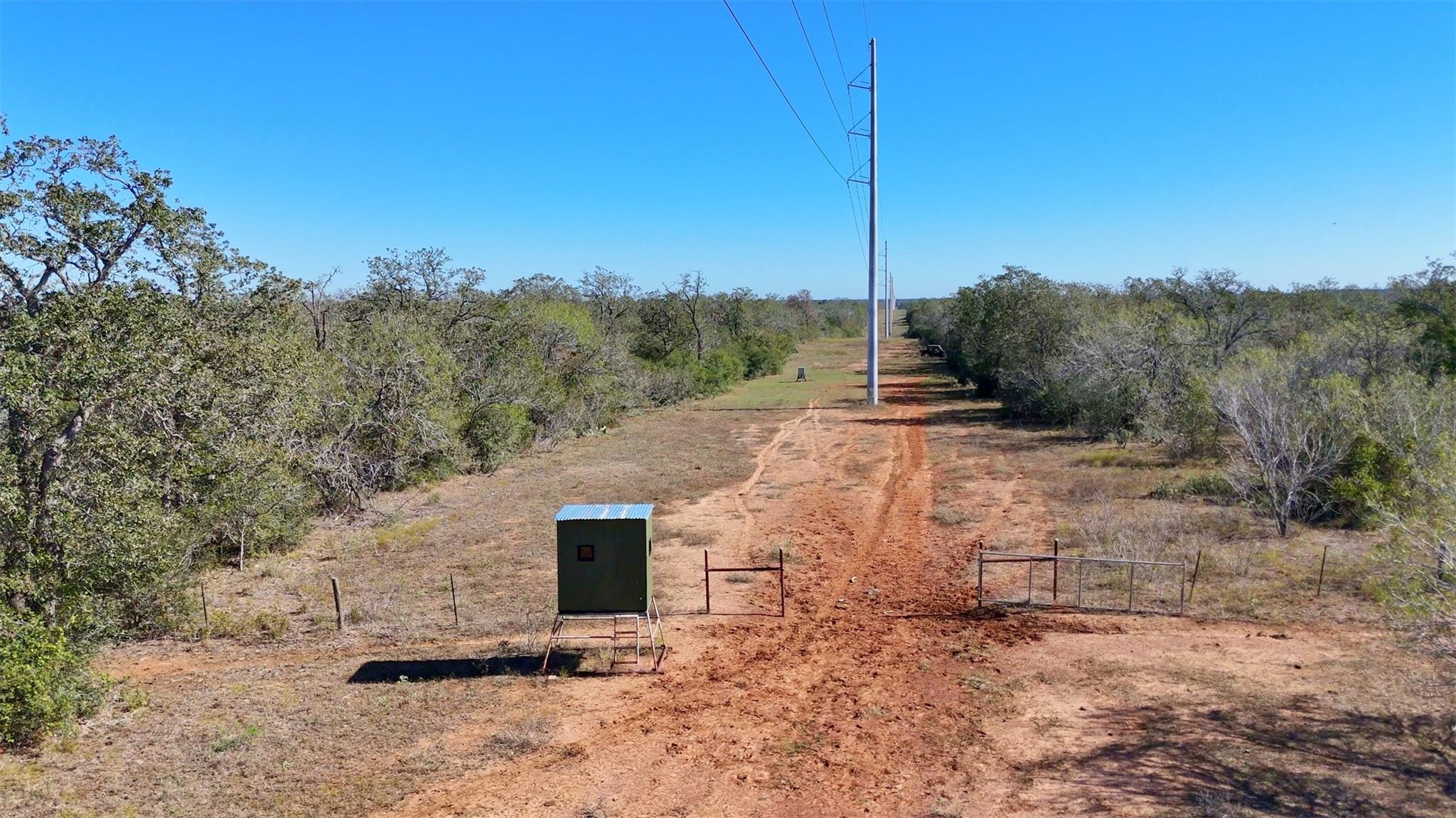 7180 CR 283, Harwood, TX 78632