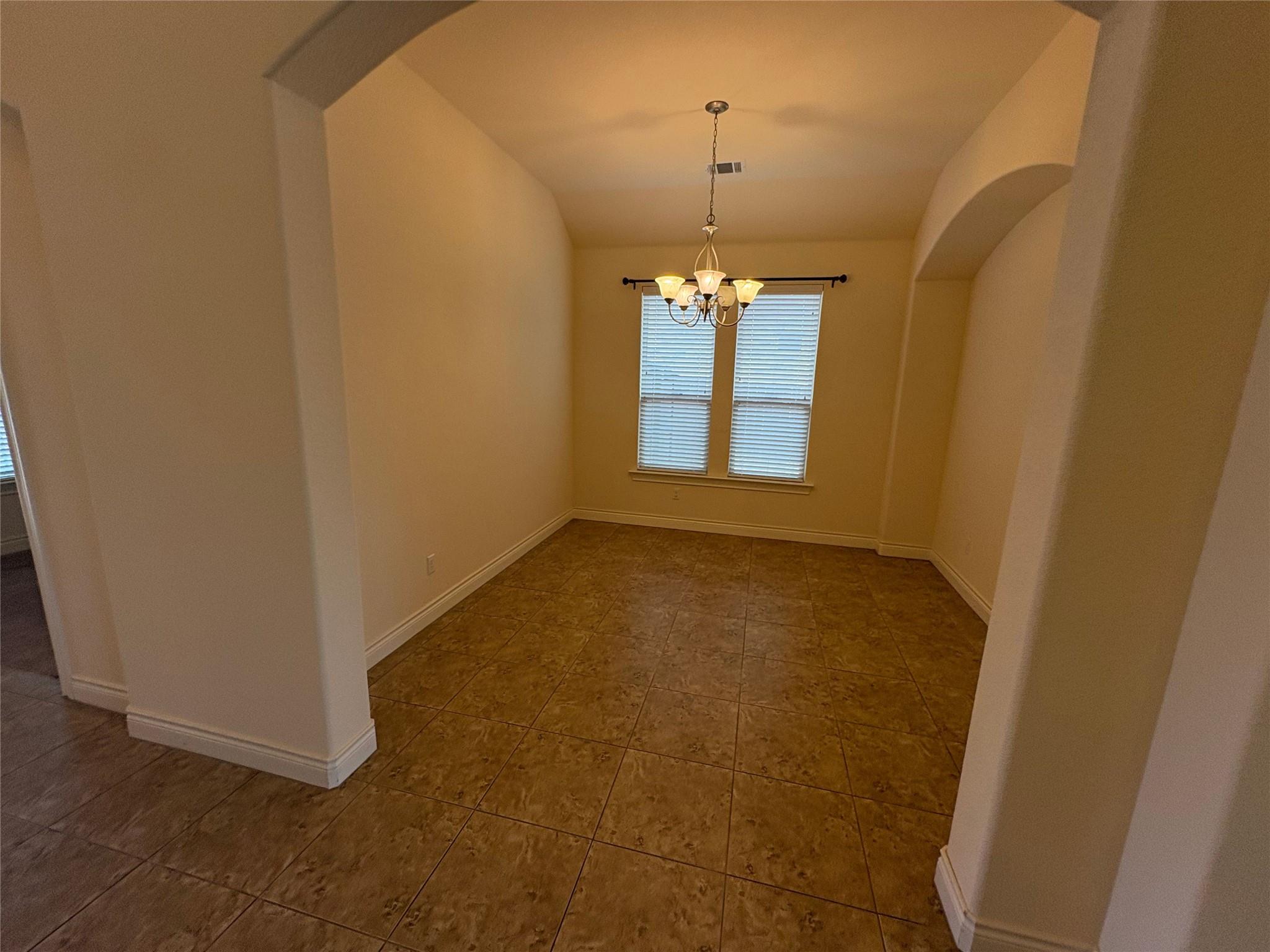 3900 Crispin Hall Ln, Pflugerville, TX 78660