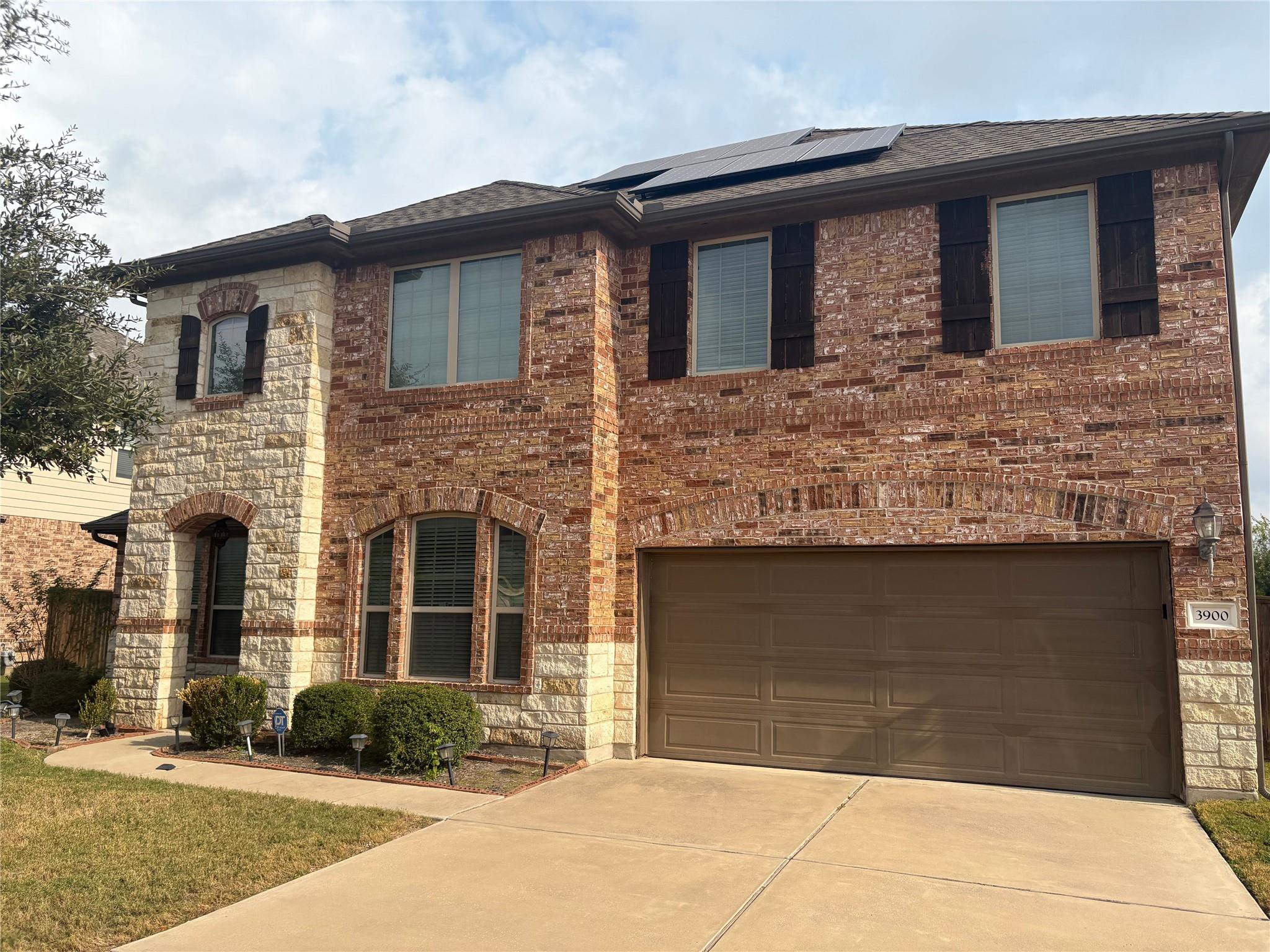 3900 Crispin Hall Ln, Pflugerville, TX 78660