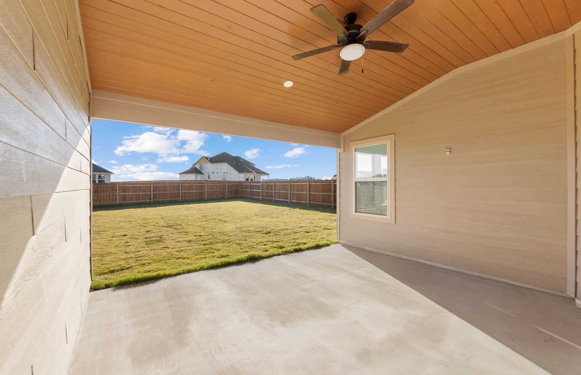 121 Keswick St, Liberty Hill, TX 78642