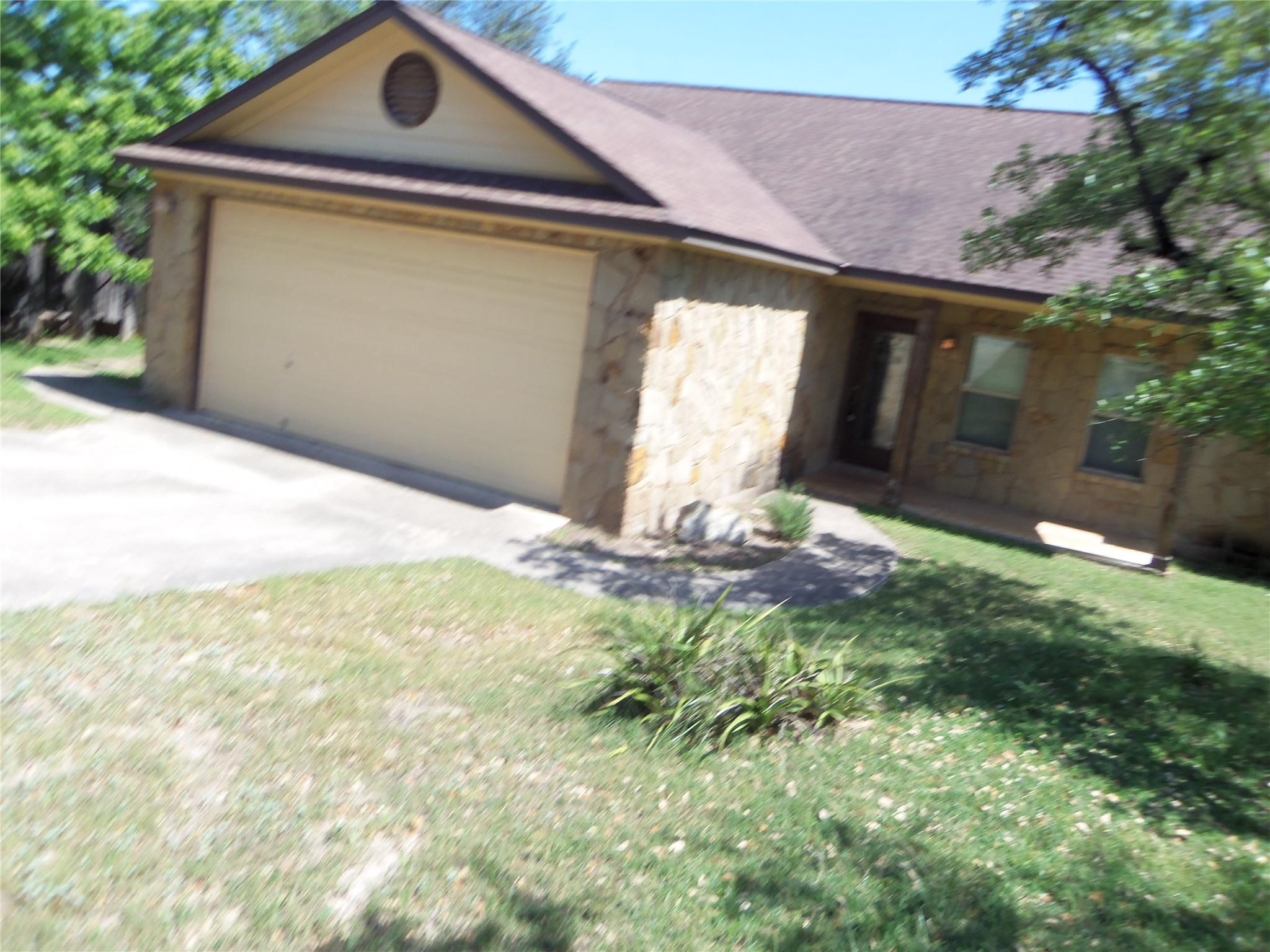 10611 Lake Beach Dr, Dripping Springs, TX 78620