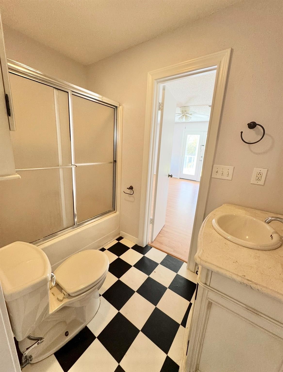 233 Fm 696 Highway, Elgin, TX 78621