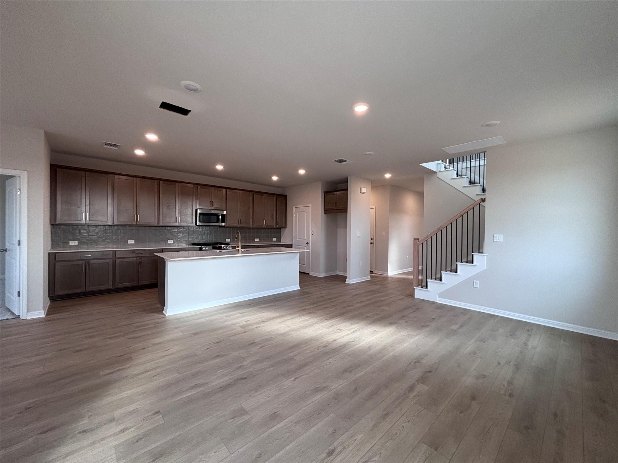 160 Coleto Trl, Bastrop, TX 78602