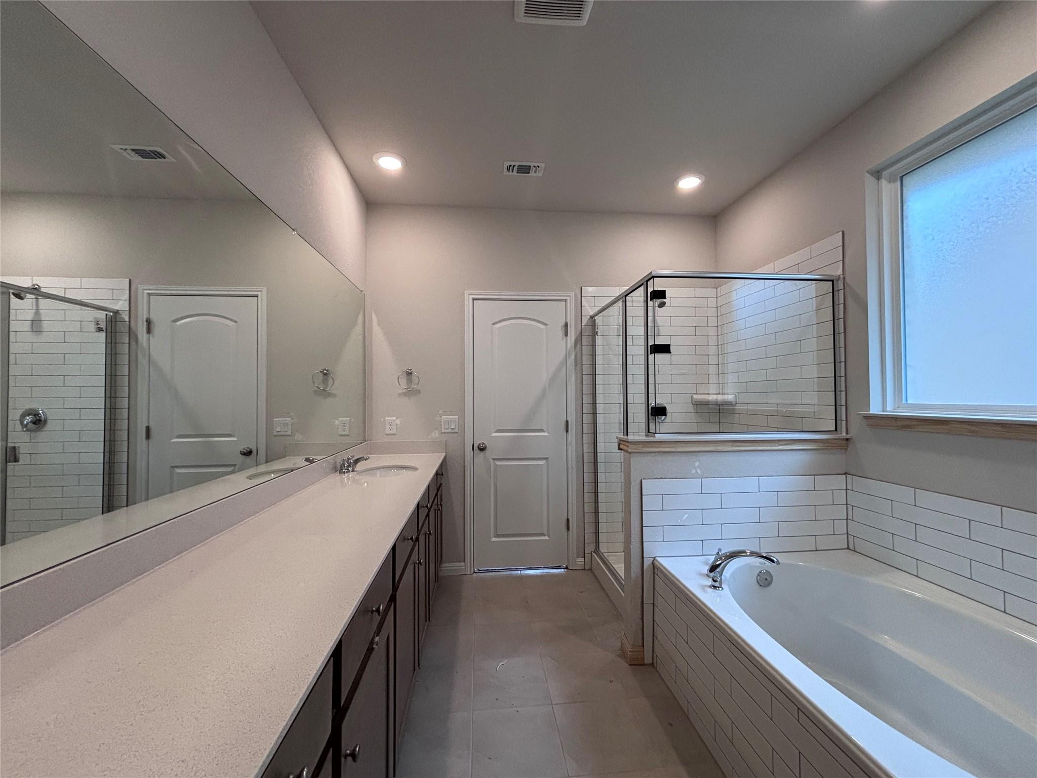 160 Coleto Trl, Bastrop, TX 78602