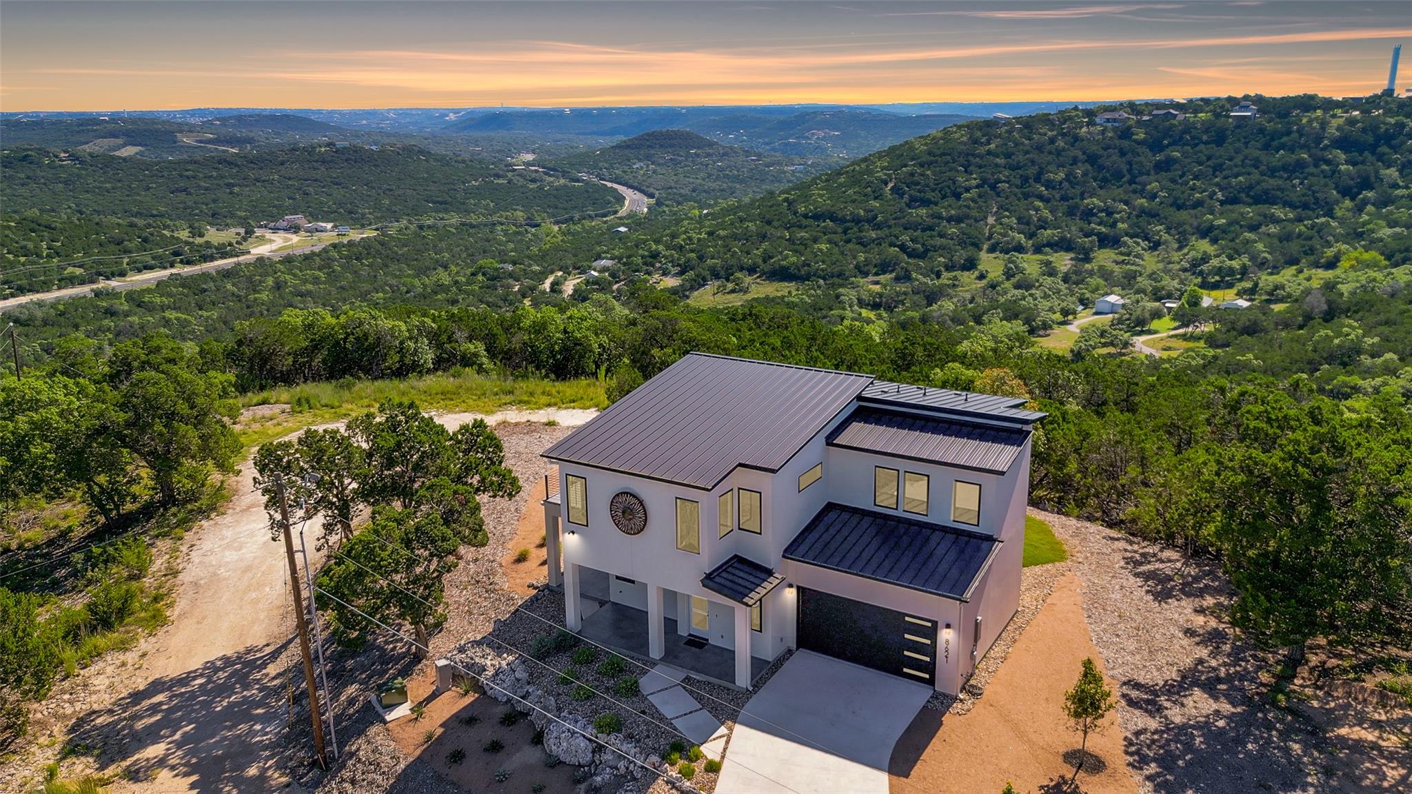 8621 Nina, Jonestown, TX 78645