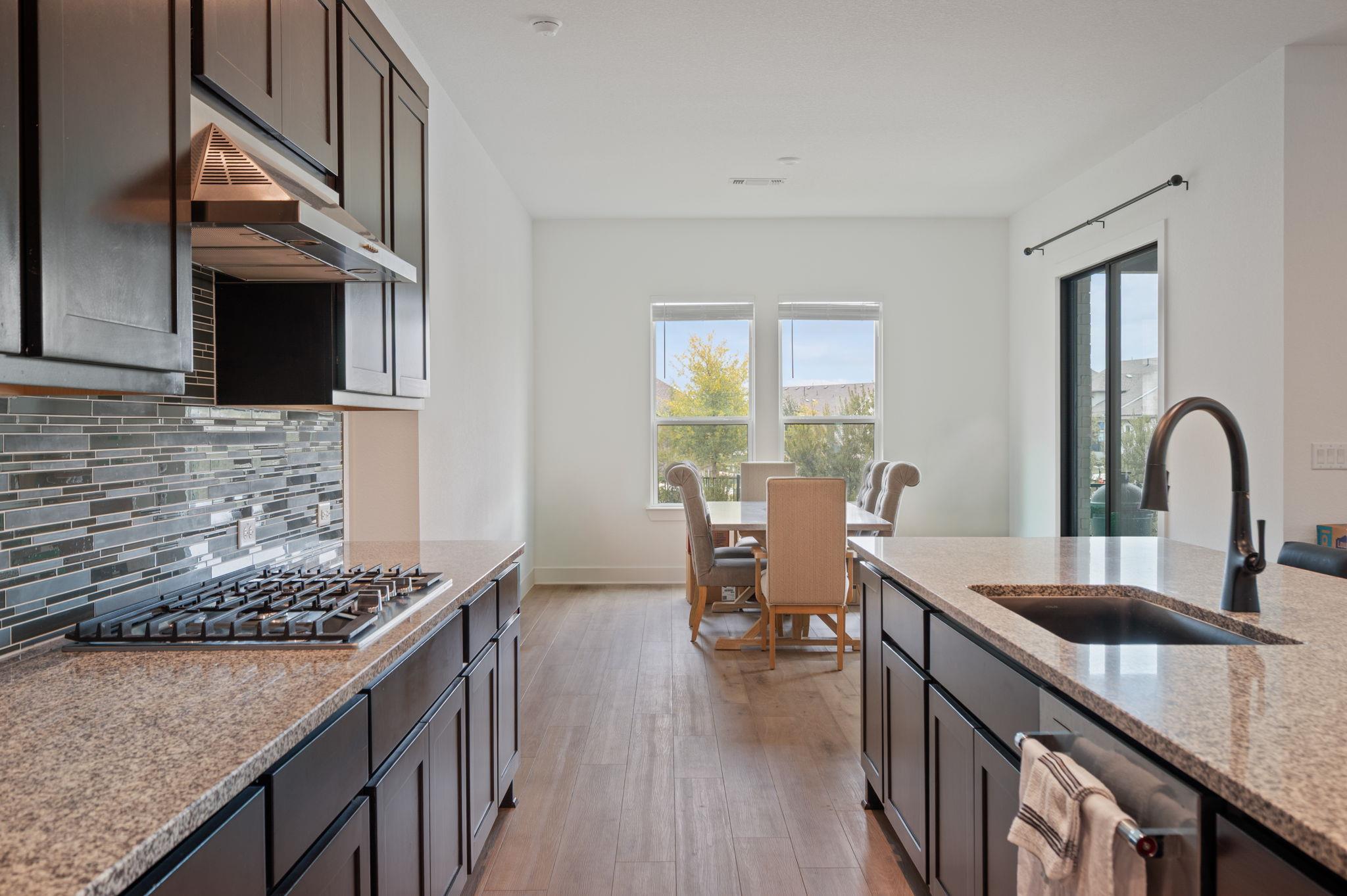 616 Hallwood Dr, Liberty Hill, TX 78642