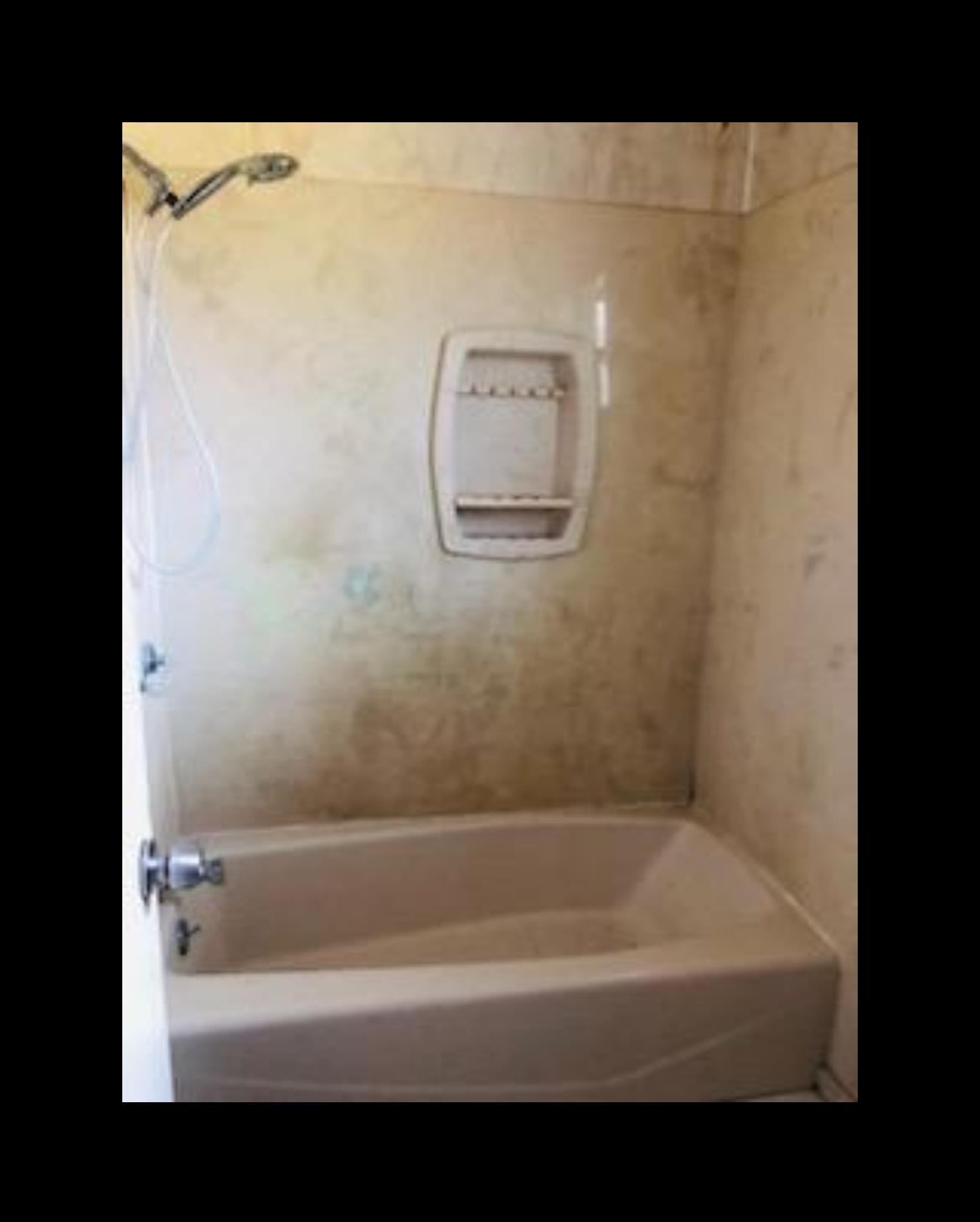 1924 W Decker Ave, Orange, TX 77632