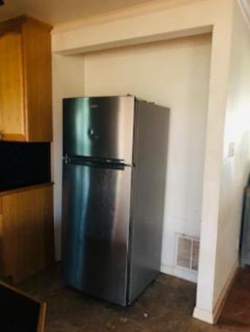 1924 W Decker Ave, Orange, TX 77632