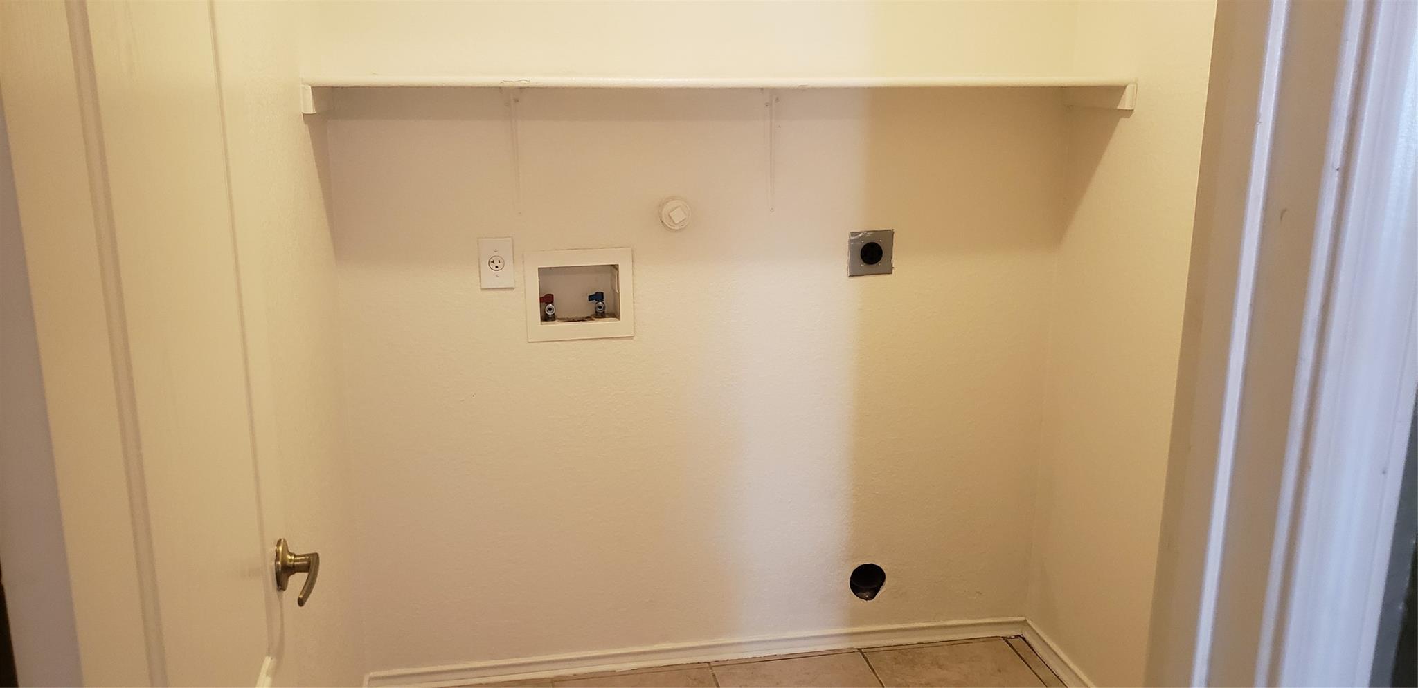 84 Elm Hill Ct, San Marcos, TX 78666