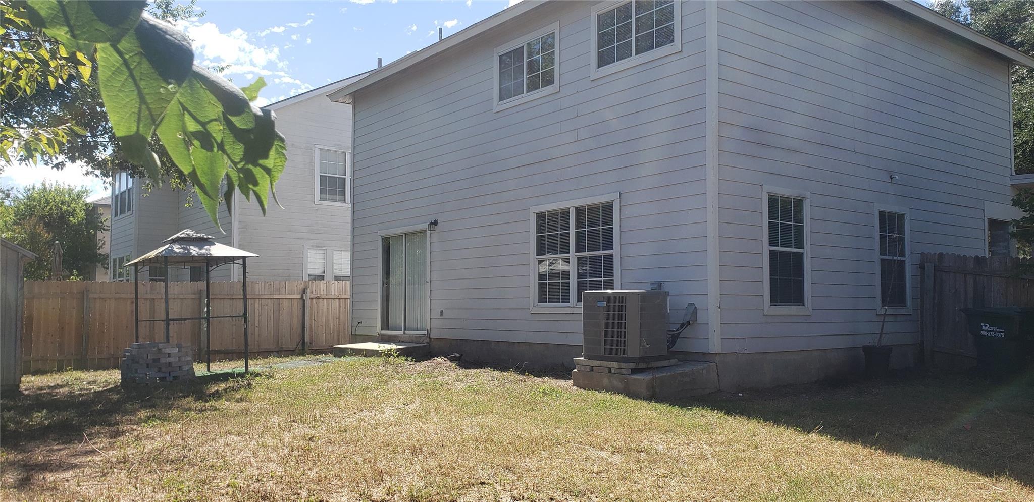 84 Elm Hill Ct, San Marcos, TX 78666