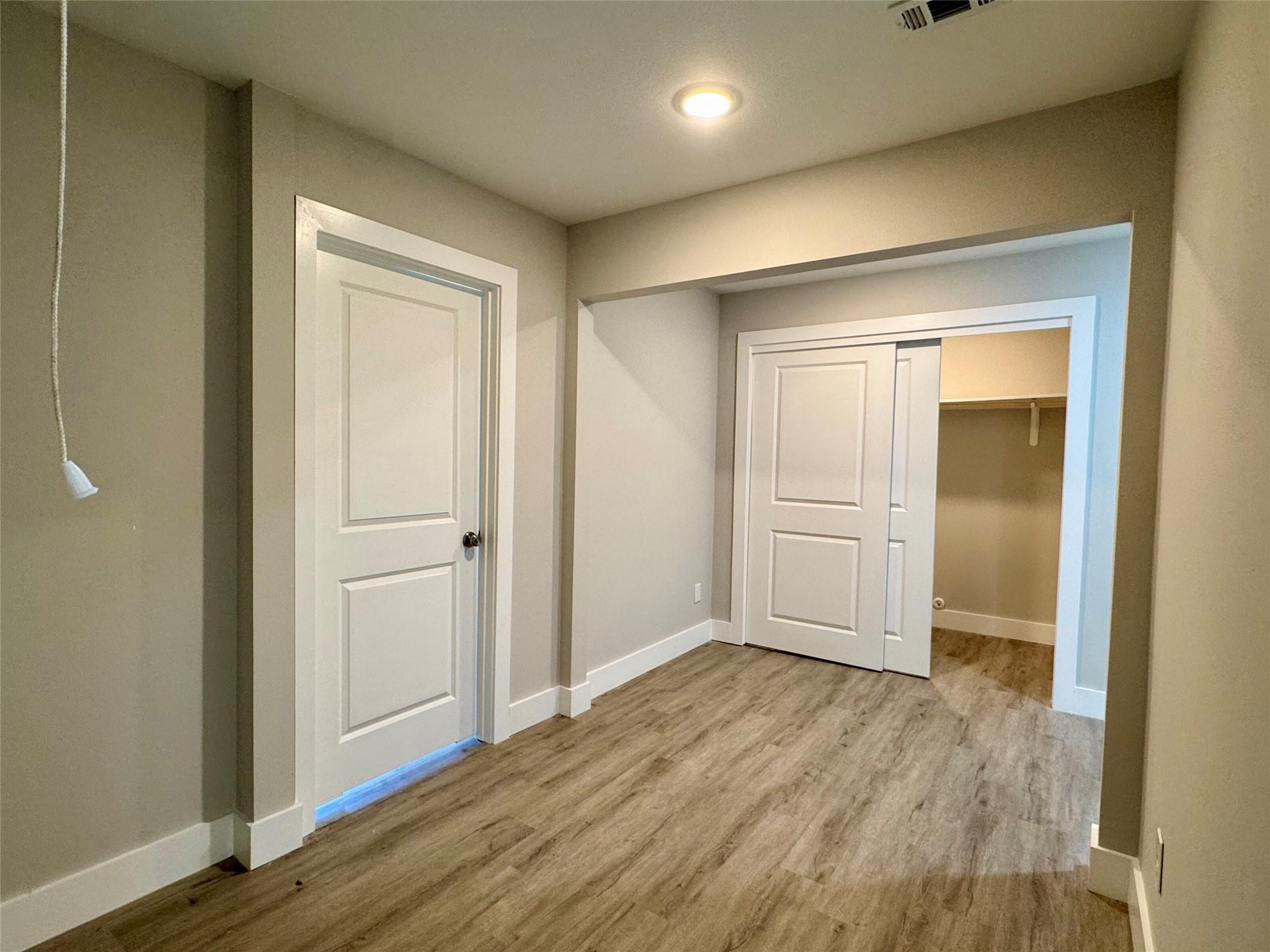 813 Central Ave, Elgin, TX 78621