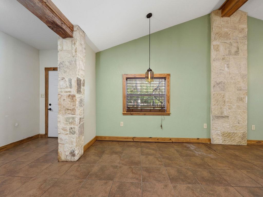 340 Rio Oak, Pipe Creek, TX 78063