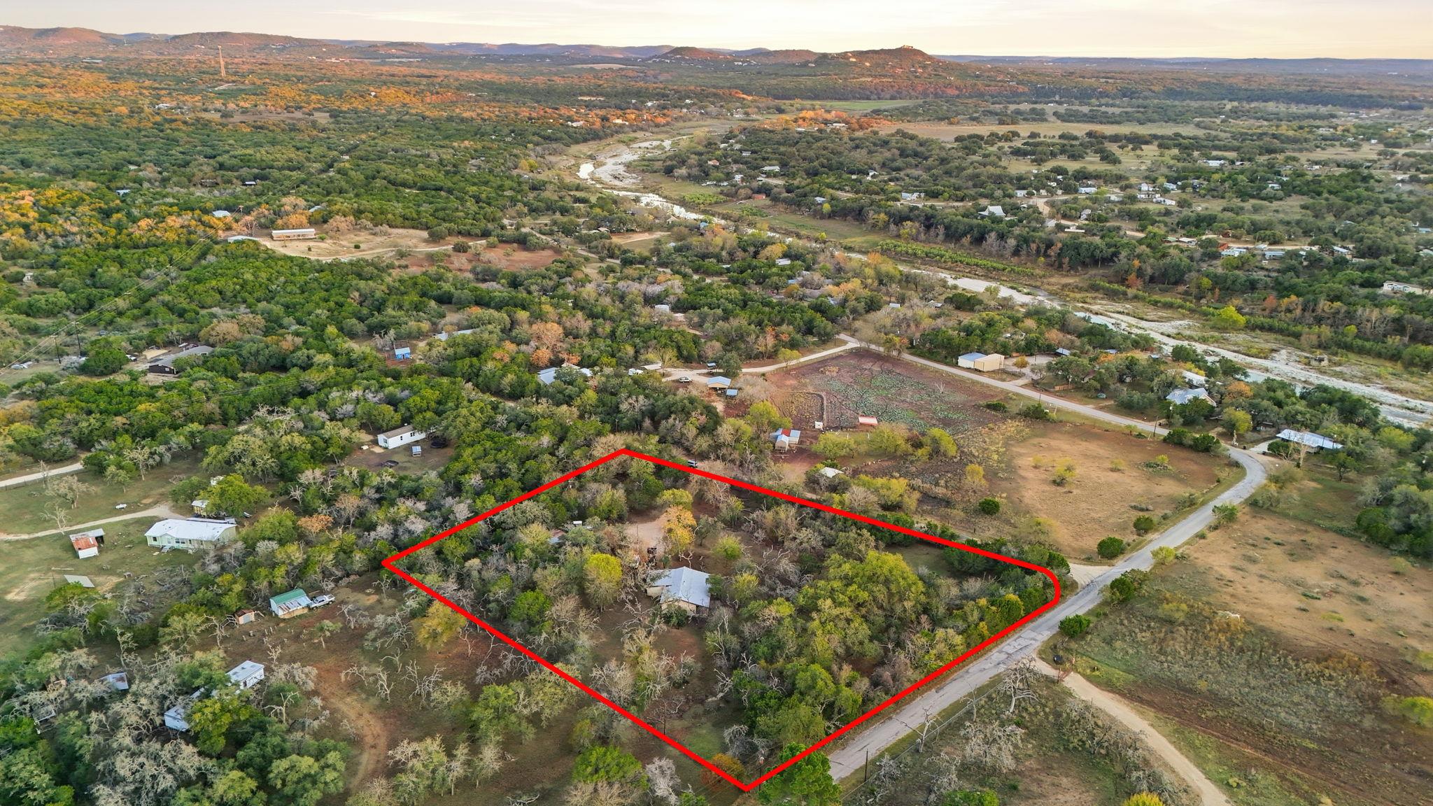 340 Rio Oak, Pipe Creek, TX 78063