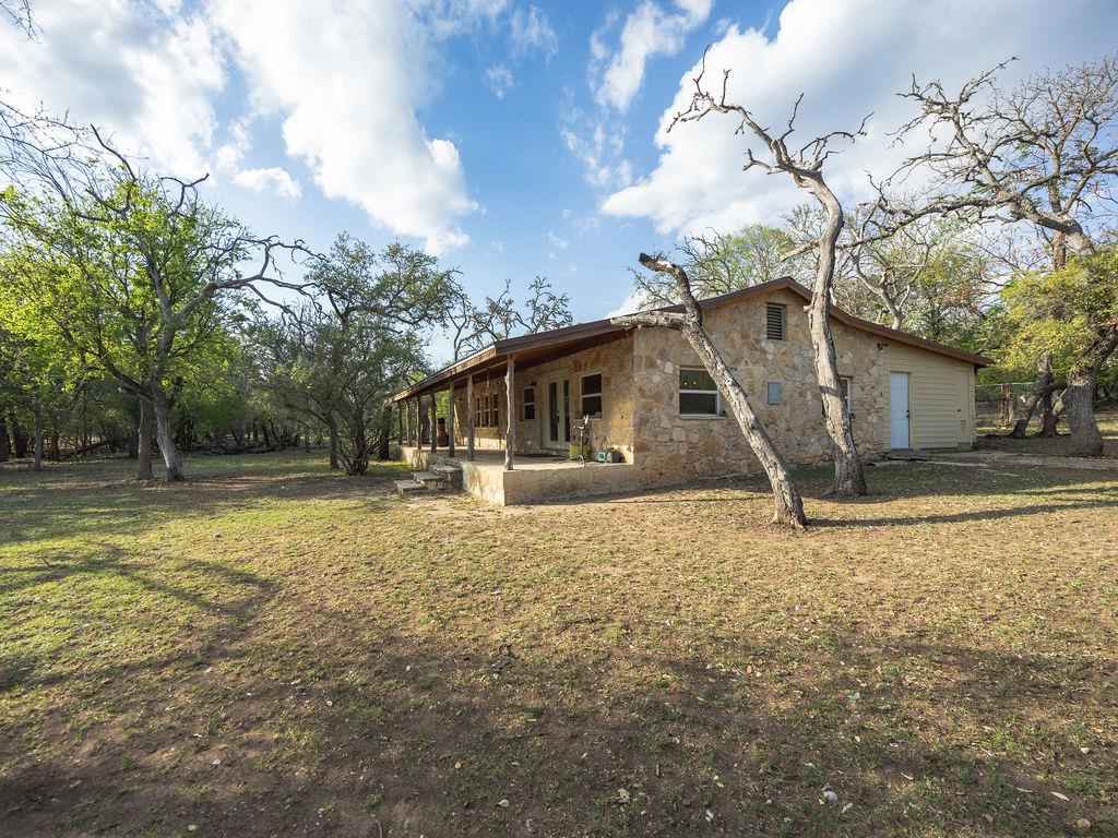 340 Rio Oak, Pipe Creek, TX 78063