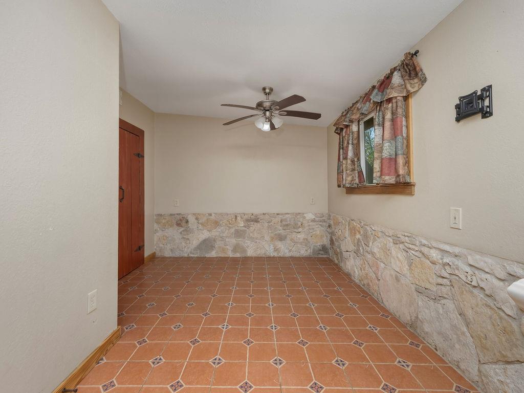 340 Rio Oak, Pipe Creek, TX 78063