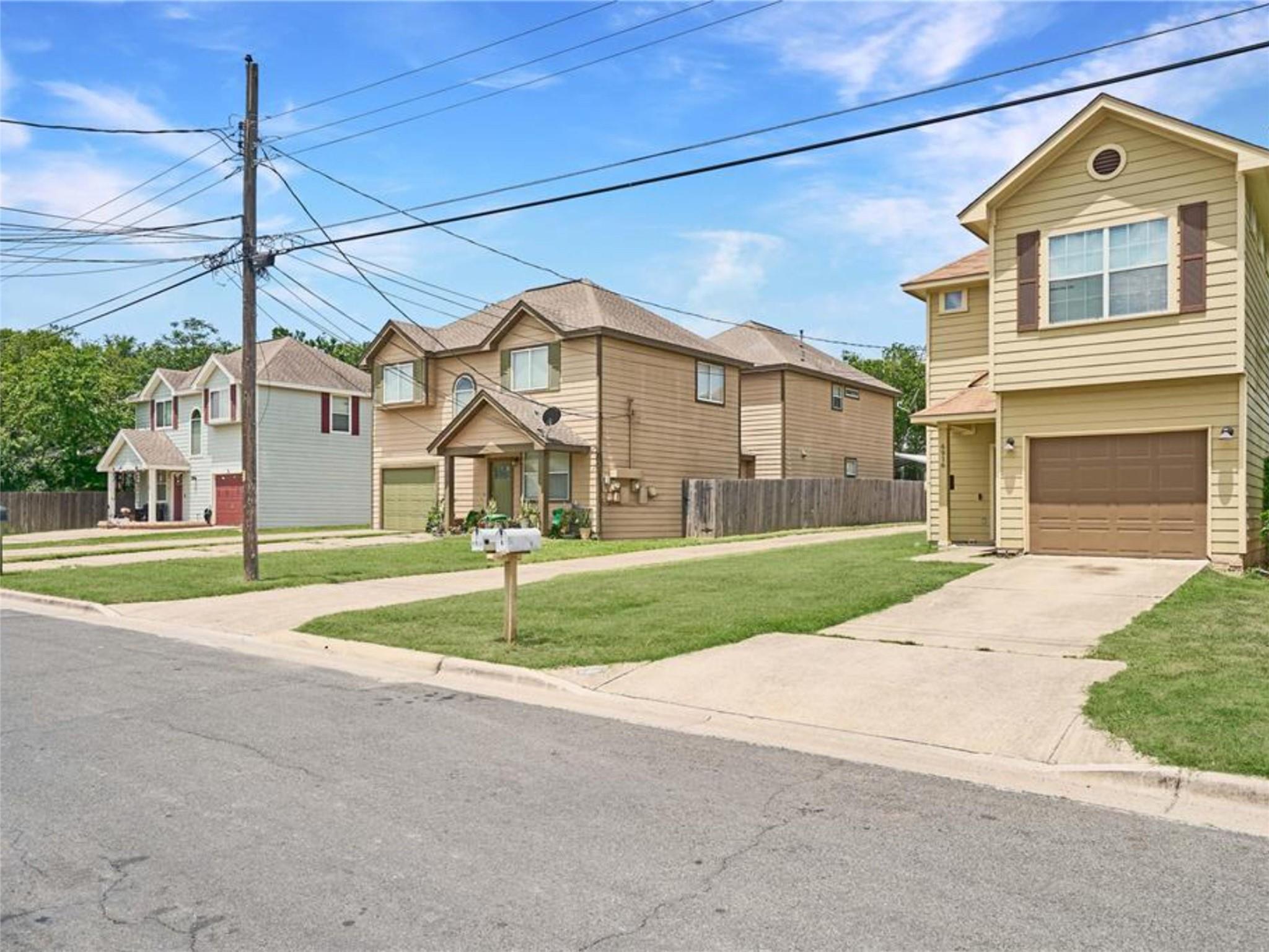 6916 Meador Ave, Austin, TX 78752