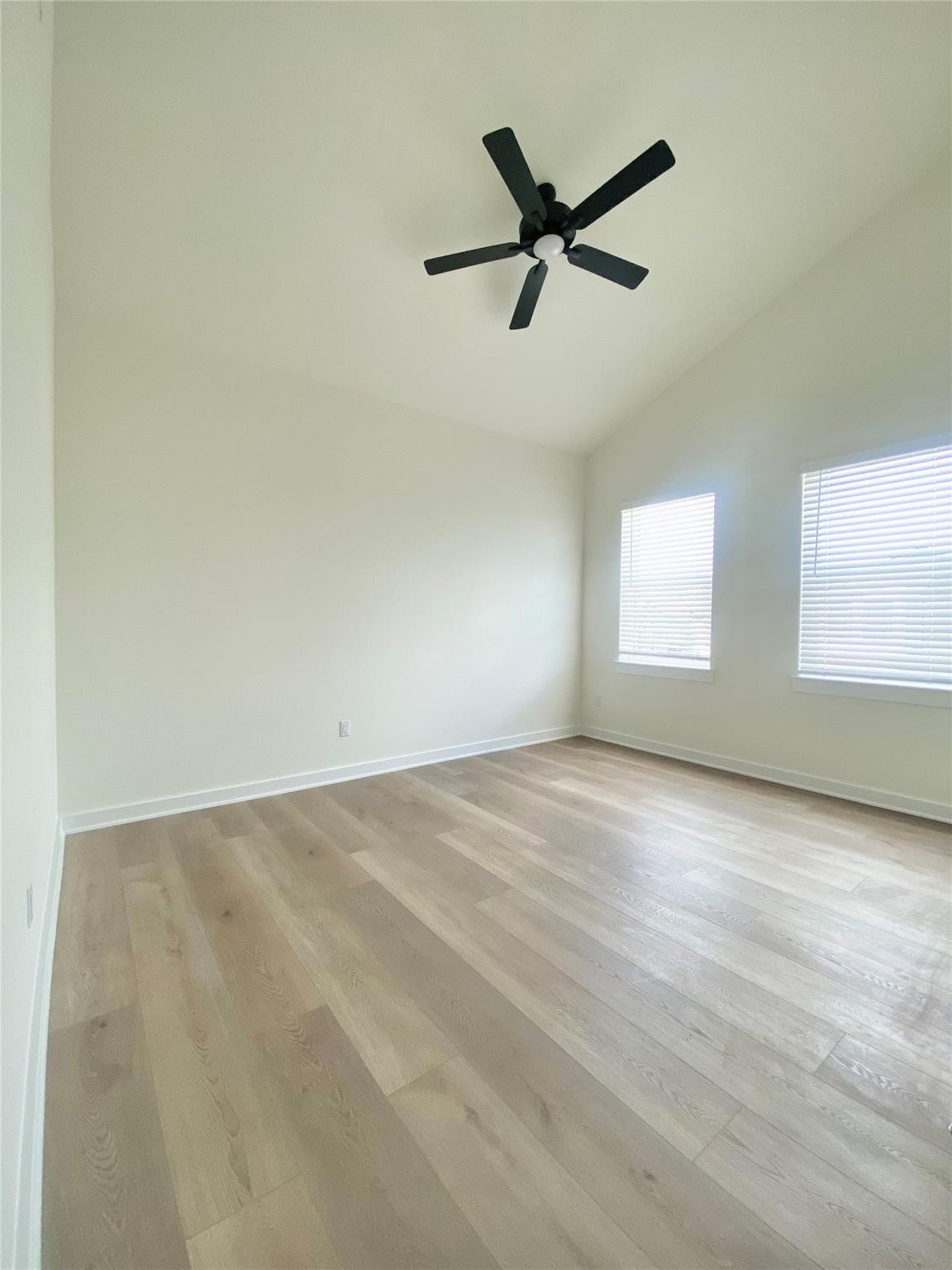 700 Horseshoe Dr # 301, Leander, TX 78641