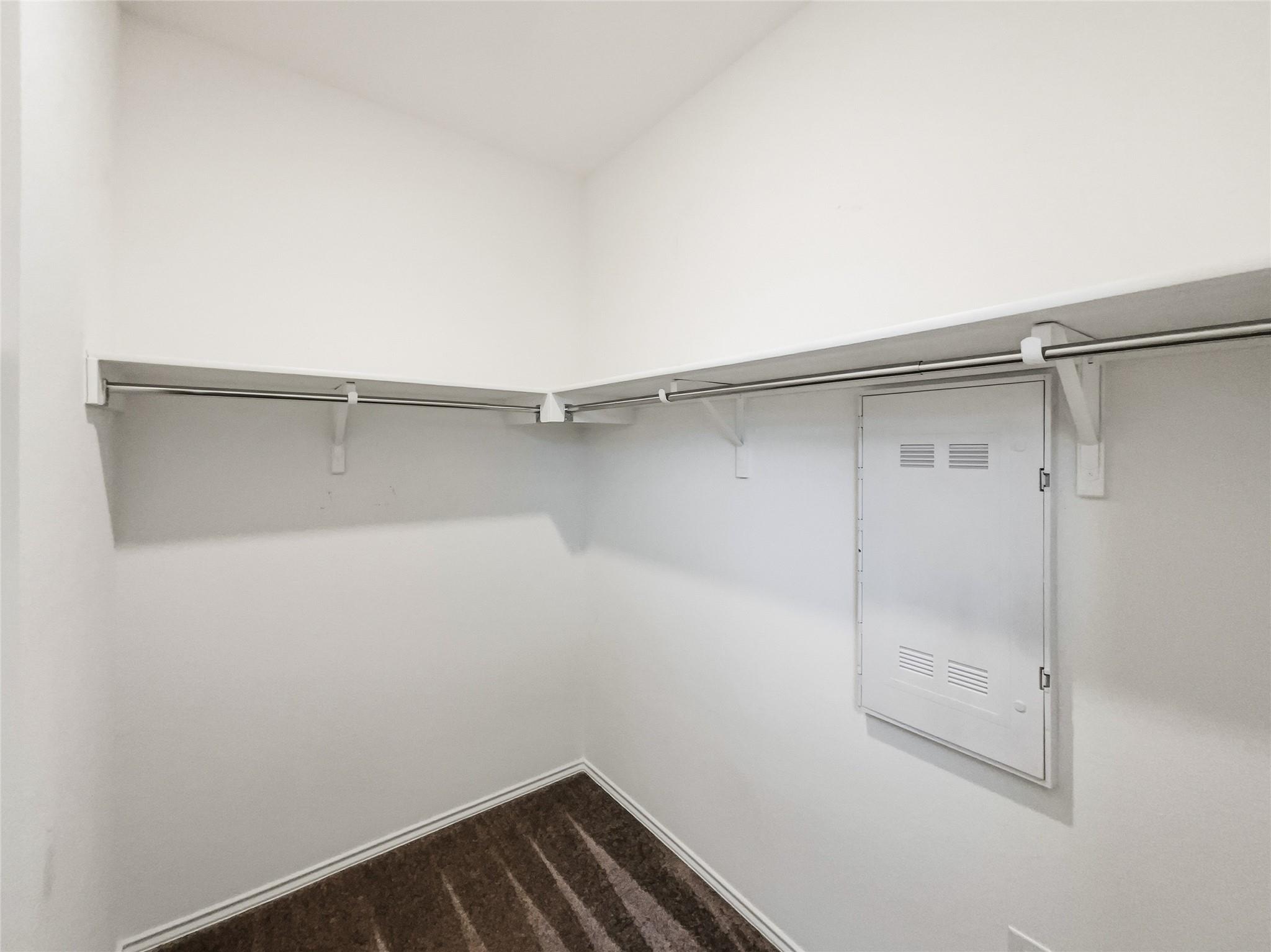 6504 Carriage Pines Dr, Del Valle, TX 78617