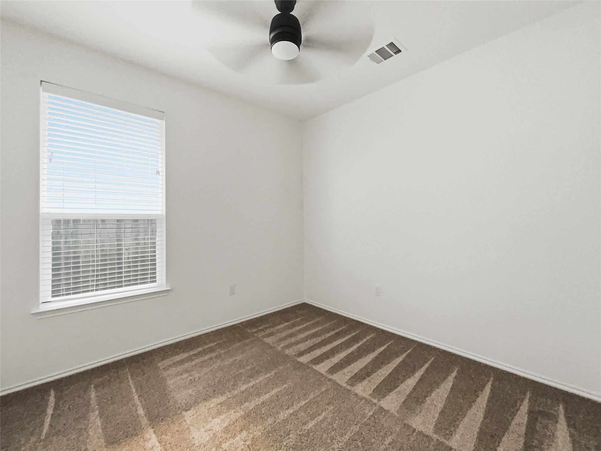 6504 Carriage Pines Dr, Del Valle, TX 78617