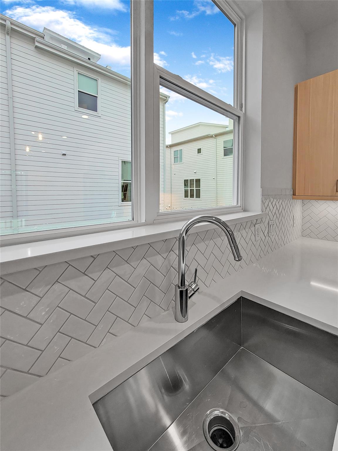 3807 Threadgill St, Austin, TX 78723