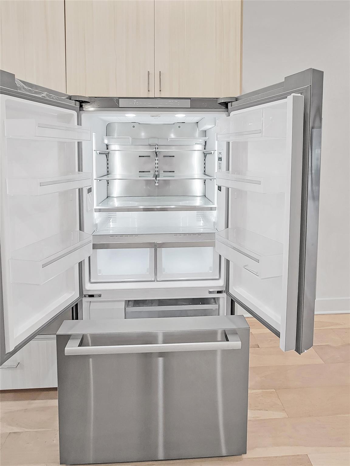 3807 Threadgill St, Austin, TX 78723