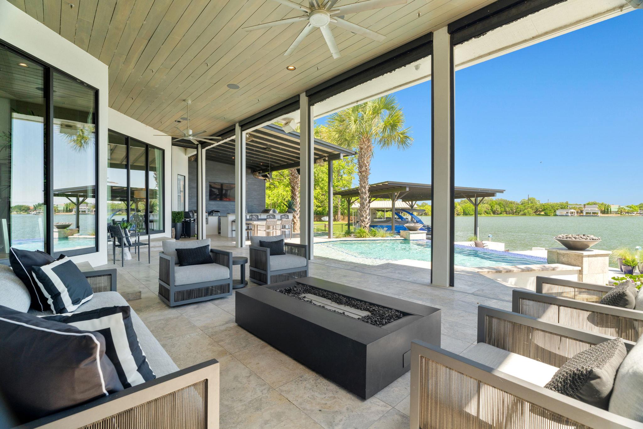 1310 Broken Arrow, Horseshoe Bay, TX 78657