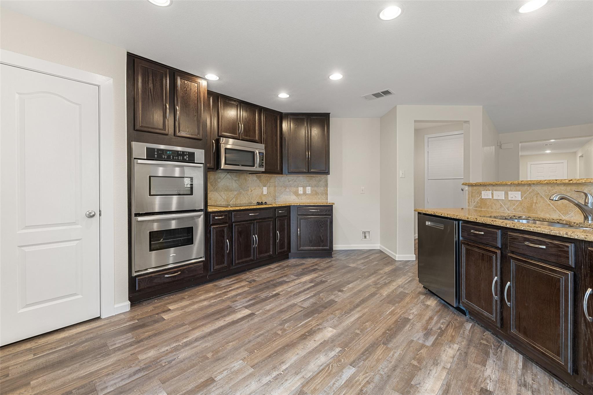 1004 Bethel Way, Pflugerville, TX 78660