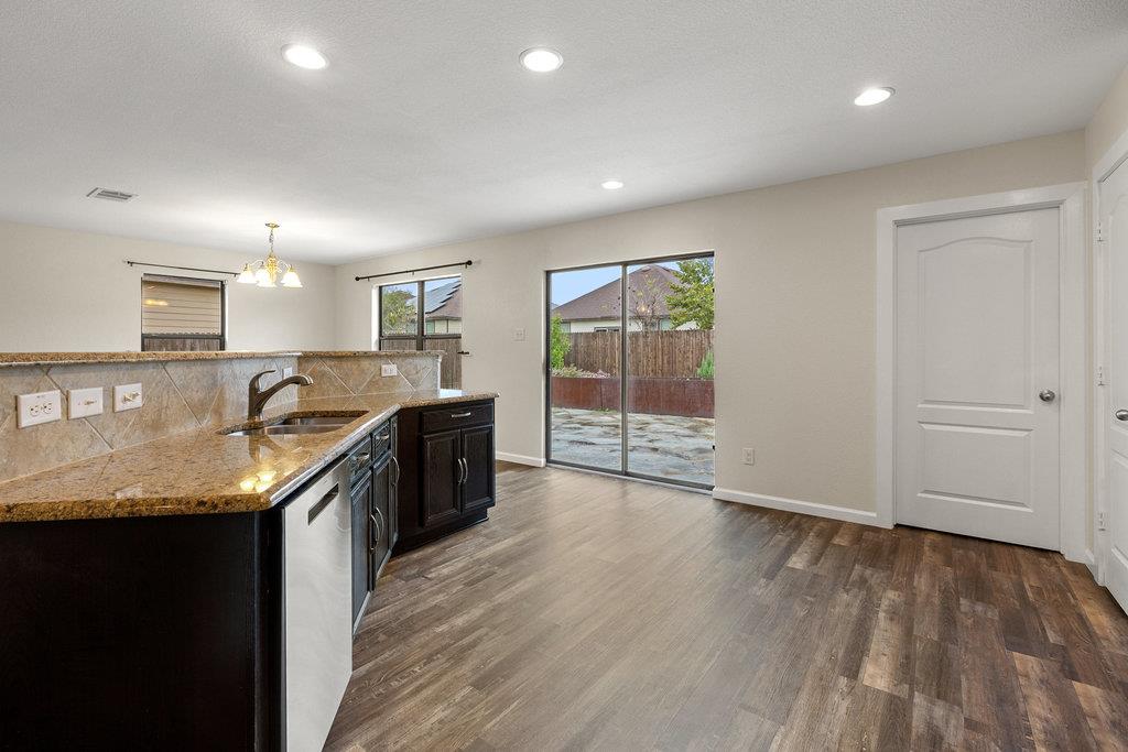 1004 Bethel Way, Pflugerville, TX 78660