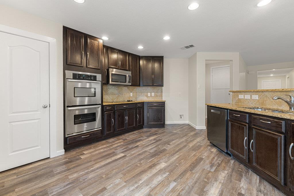 1004 Bethel Way, Pflugerville, TX 78660