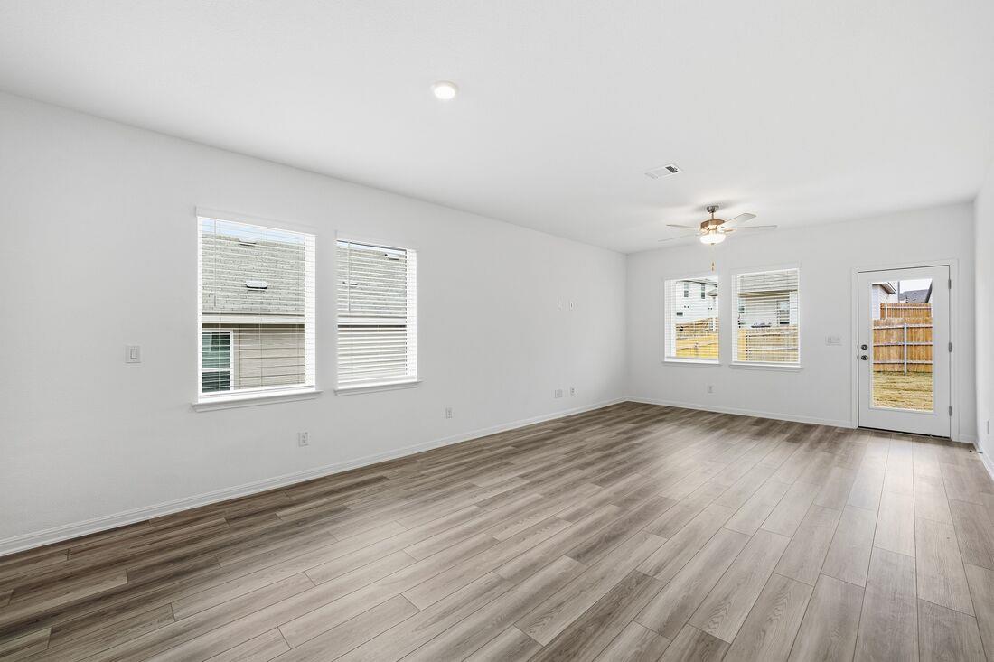 812 Drystone Trl, Liberty Hill, TX 78642