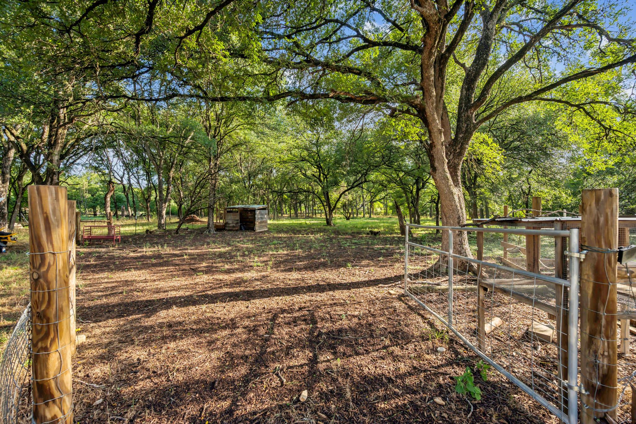 10 Reese Dr, Sunset Valley, TX 78745