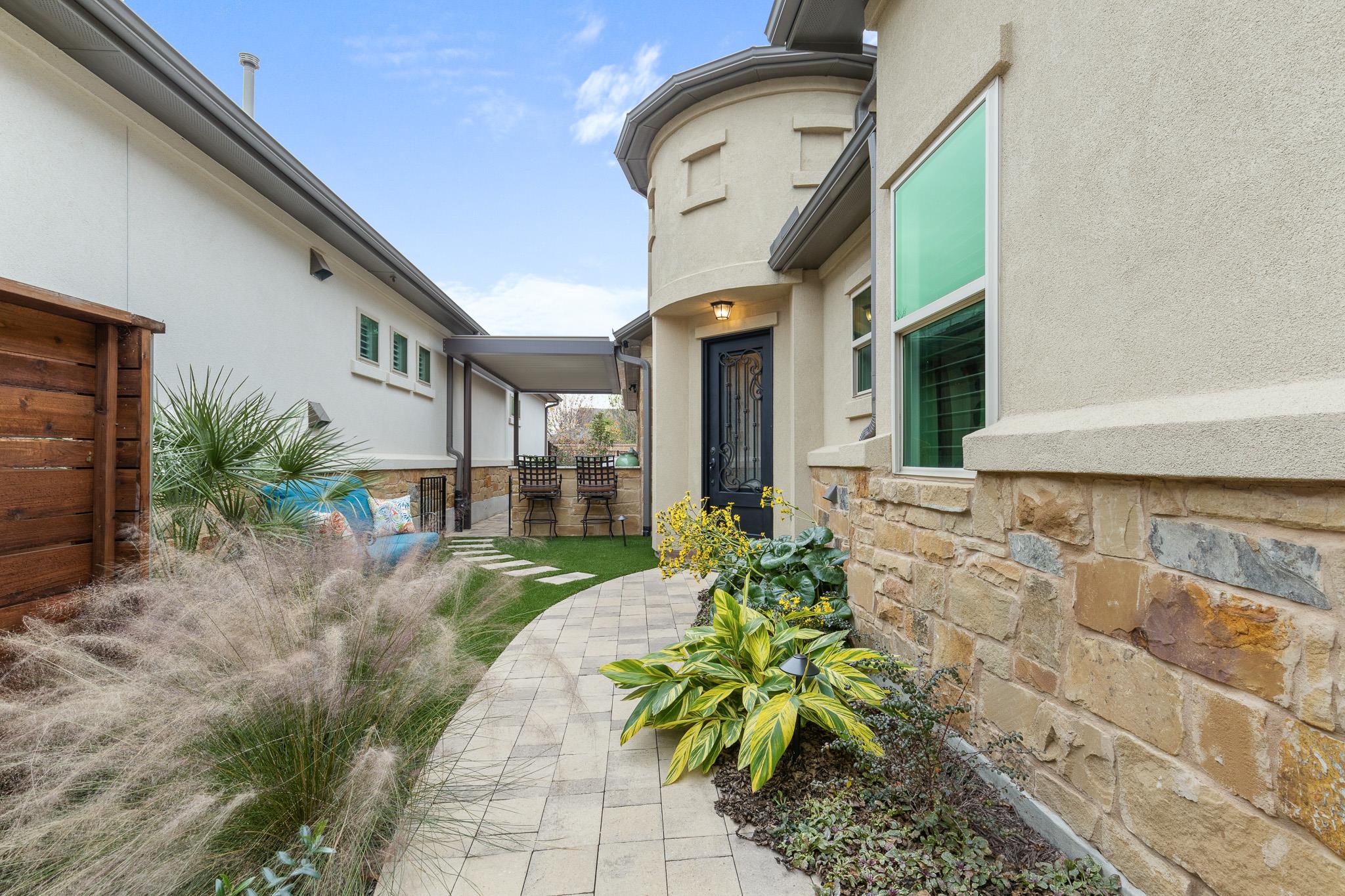 317 Skyflower Dr, Georgetown, TX 78628