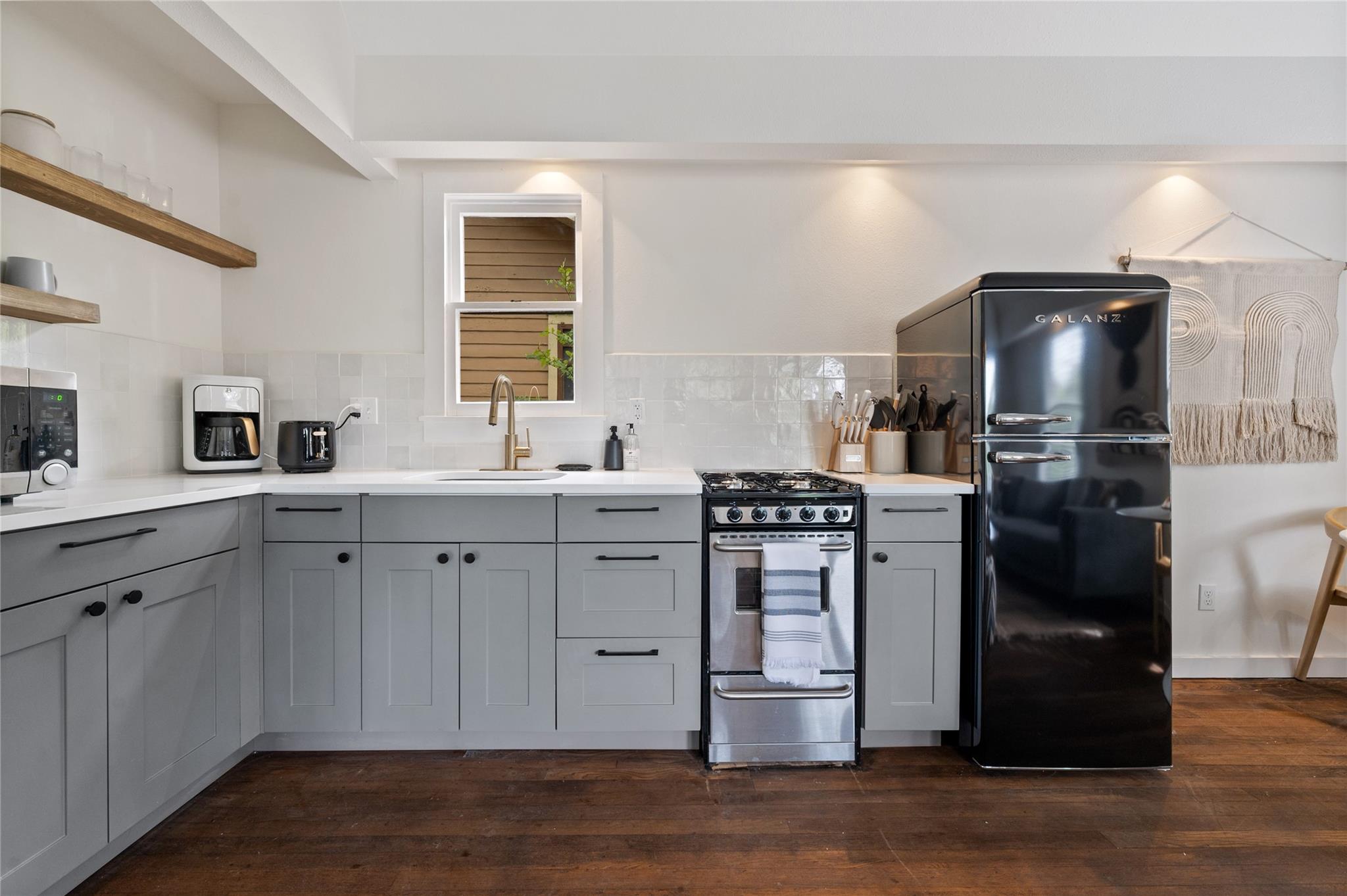 1507 Drake Ave # A, Austin, TX 78704