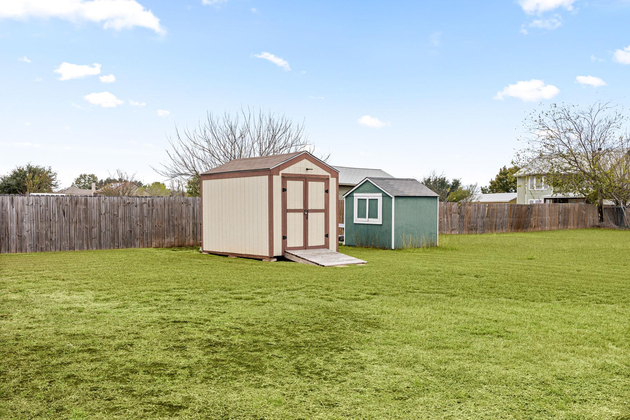 166 Kristen Dr, Kyle, TX 78640