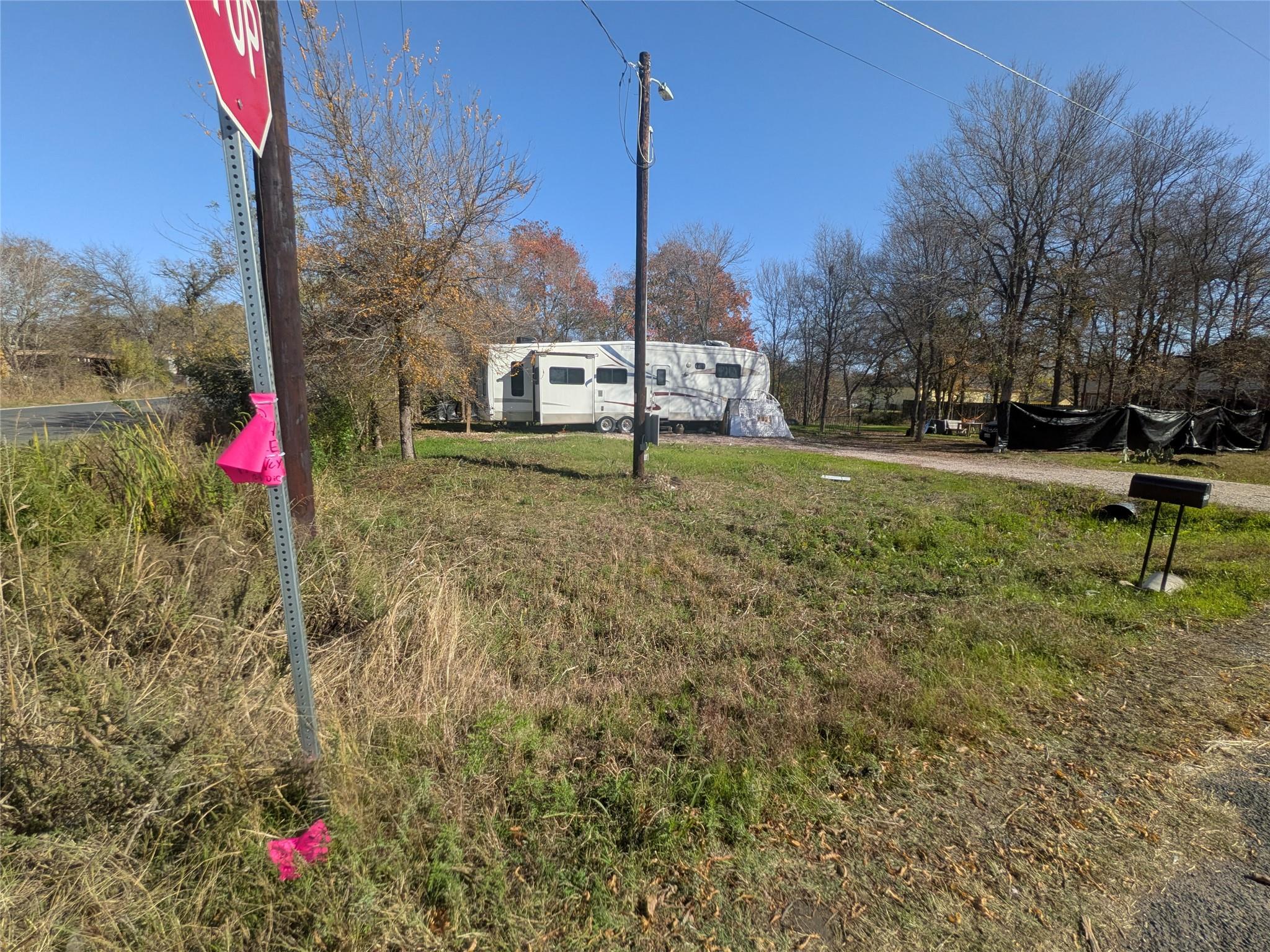 14800 Vevey Dr, Del Valle, TX 78617