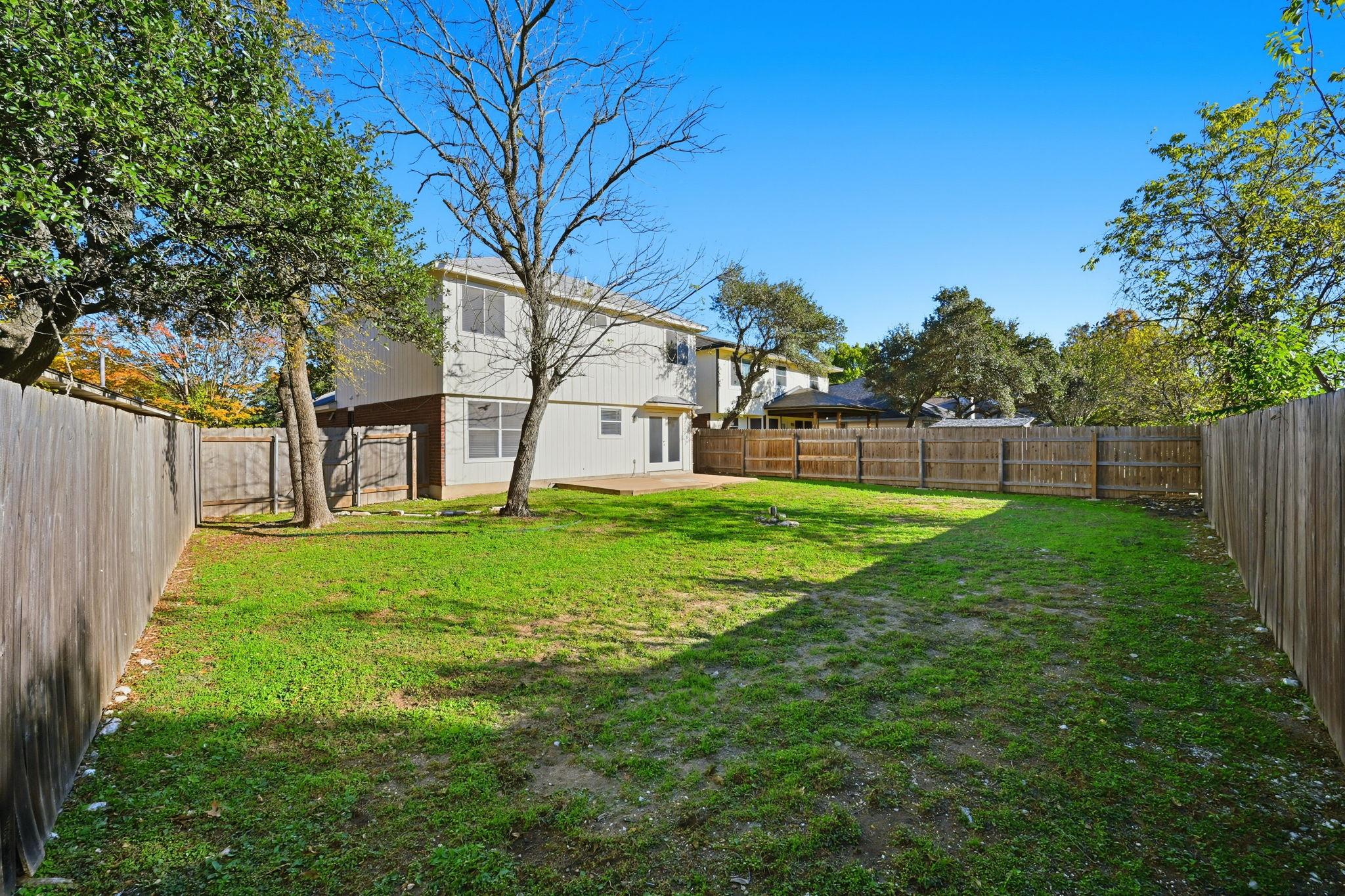 2521 Claudia Dr, Leander, TX 78641