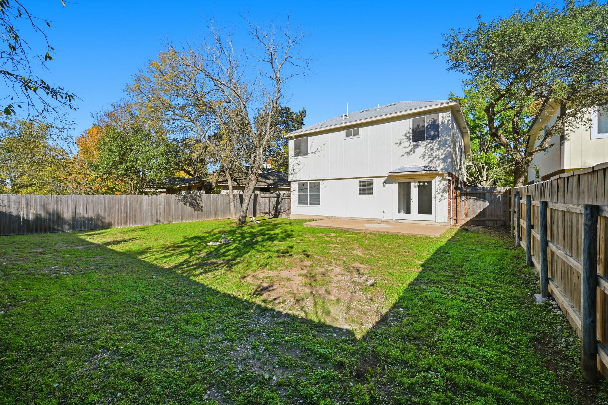 2521 Claudia Dr, Leander, TX 78641