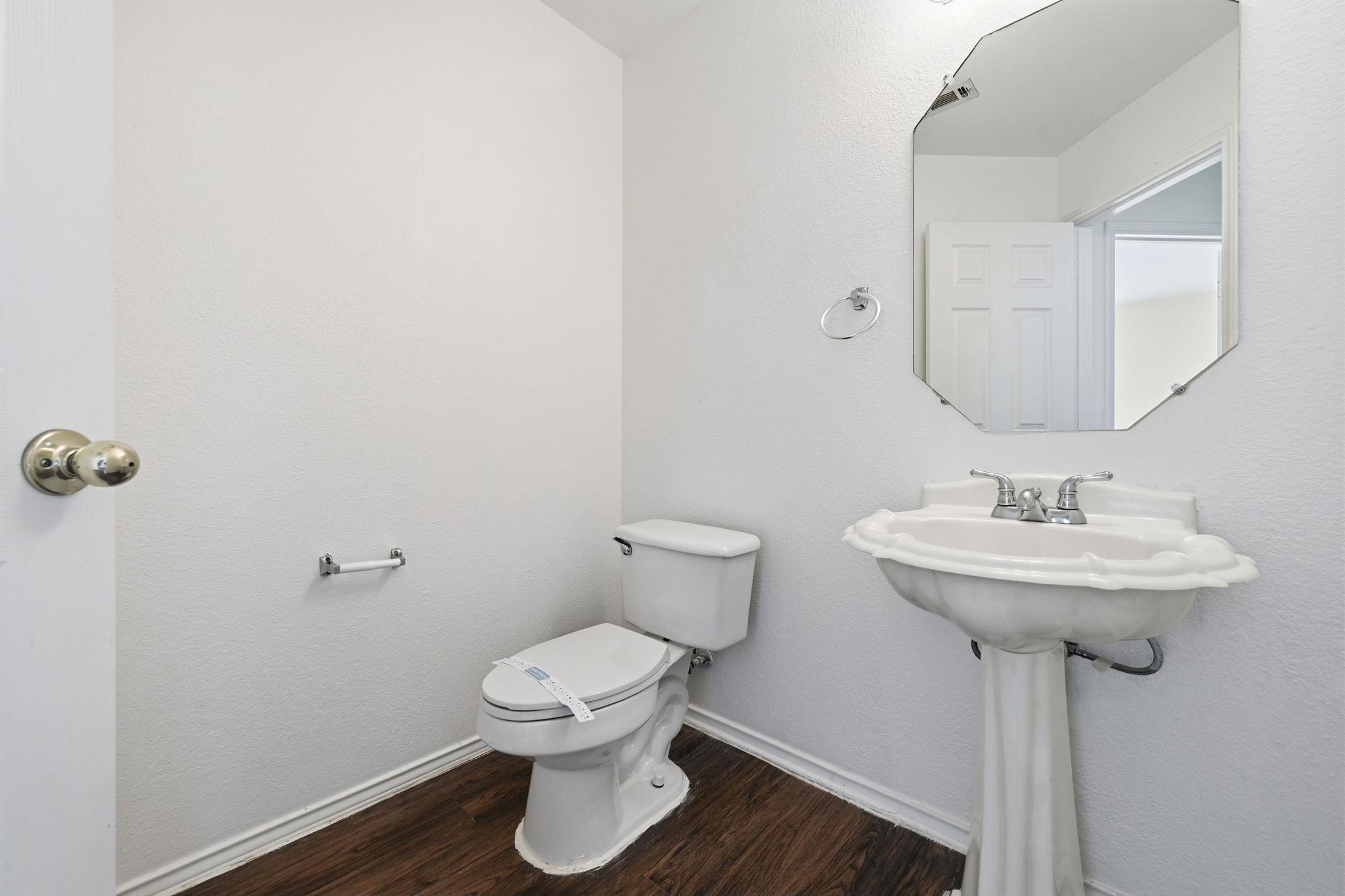 2521 Claudia Dr, Leander, TX 78641