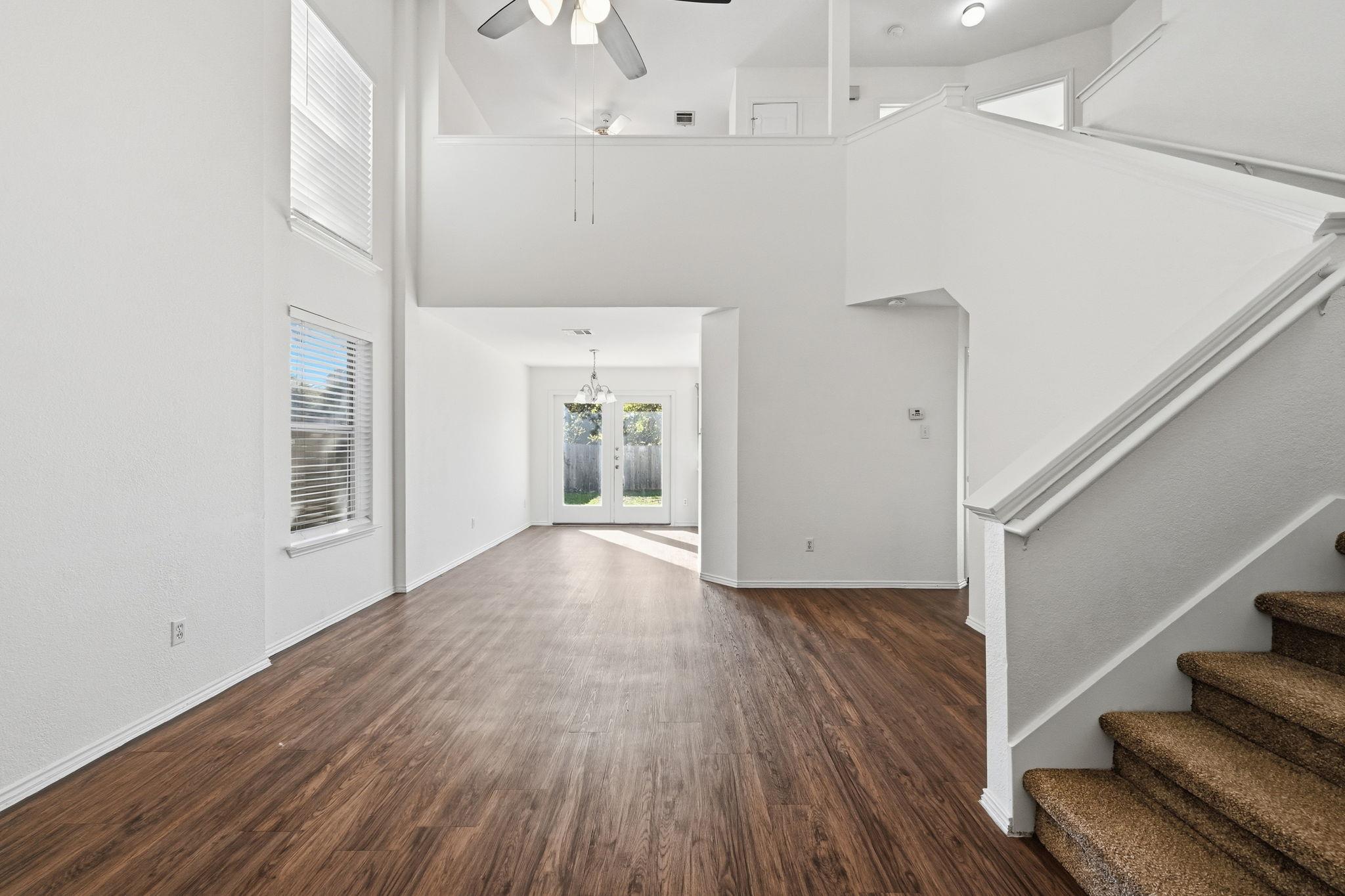 2521 Claudia Dr, Leander, TX 78641