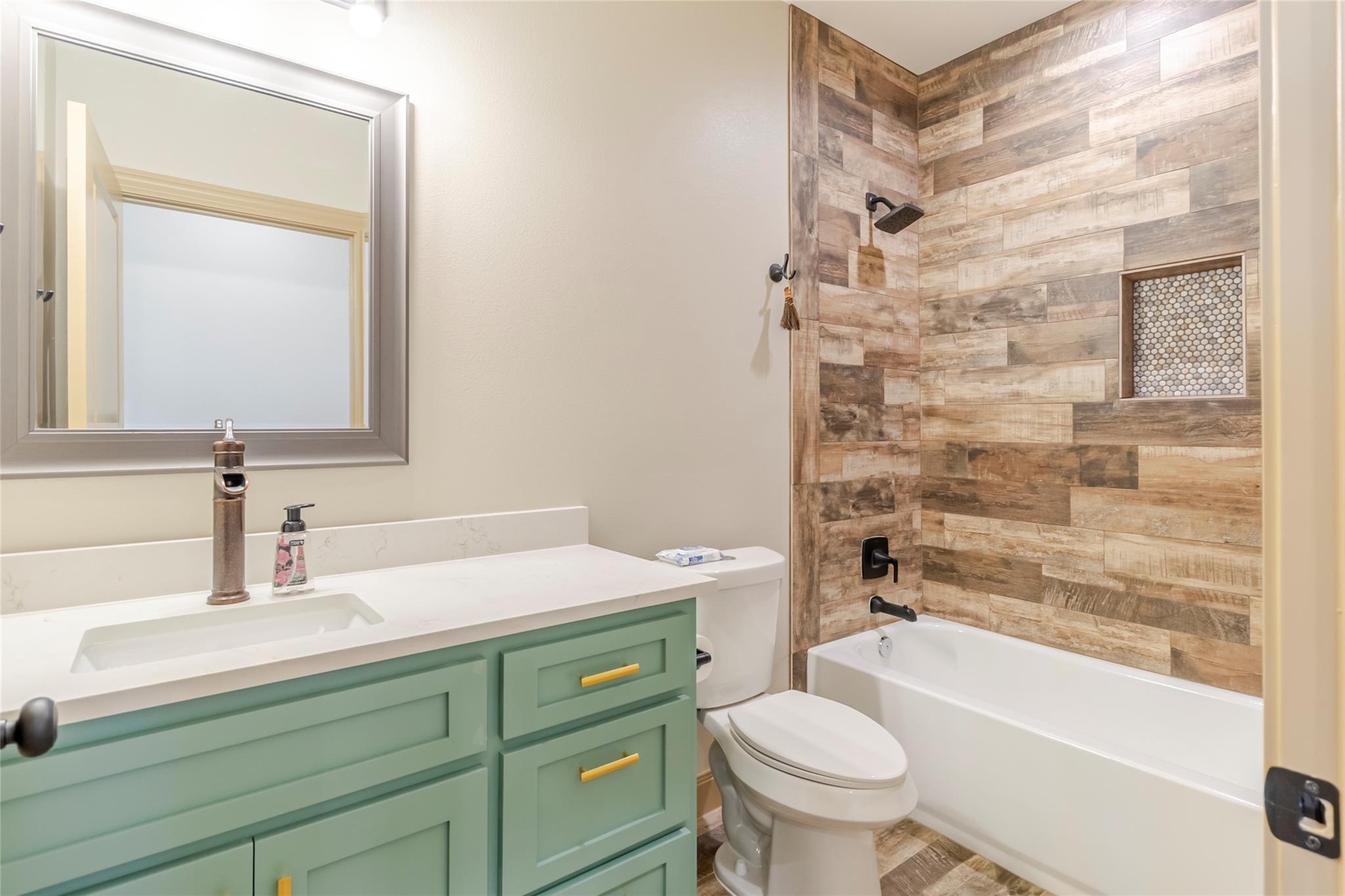 303 Bobs Trl # C, Bastrop, TX 78602